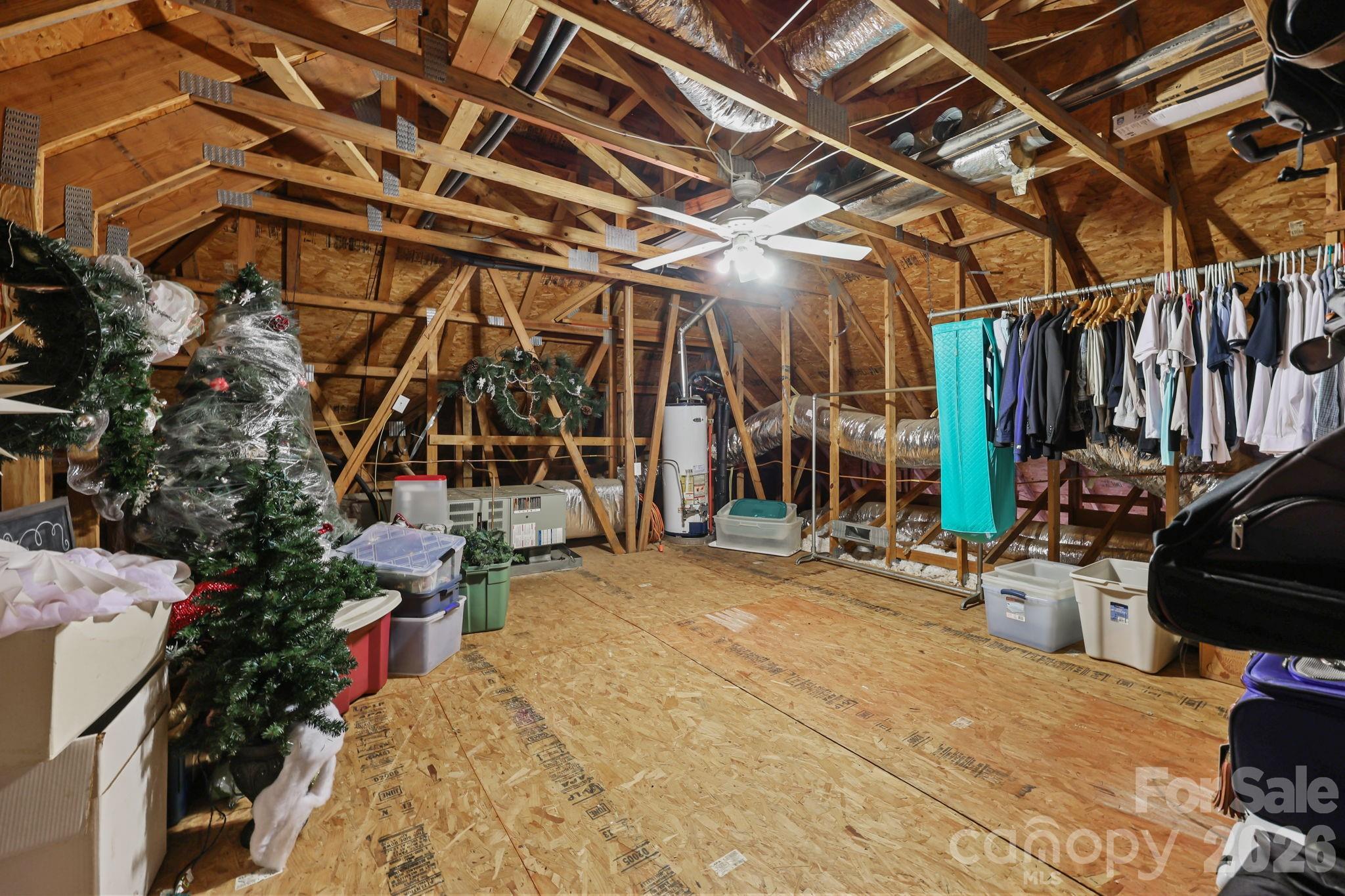 543 Muirfield Way Property Photo 35