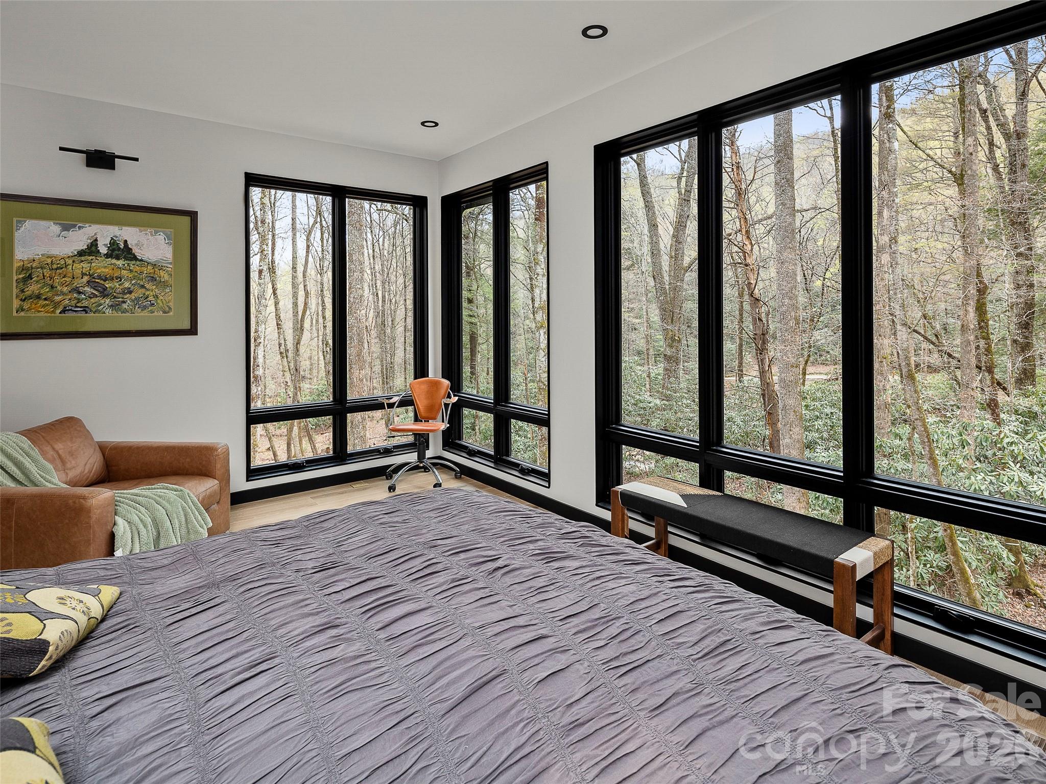 80 Hemlock Circle Property Photo 23