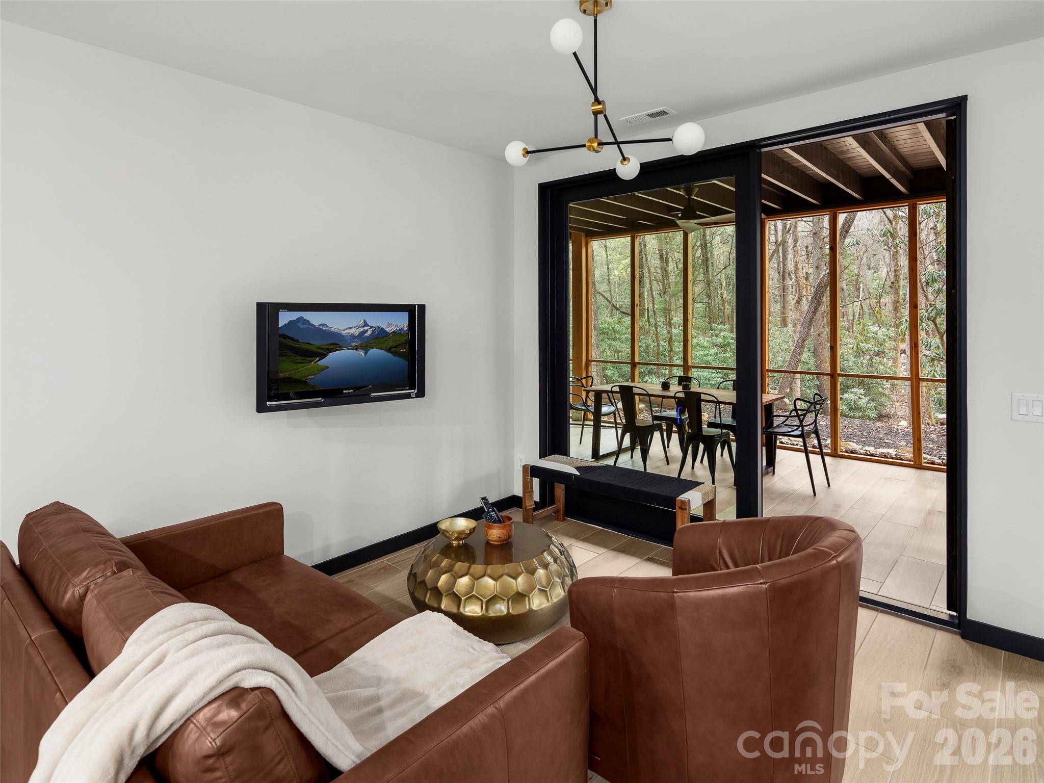 80 Hemlock Circle Property Photo 29