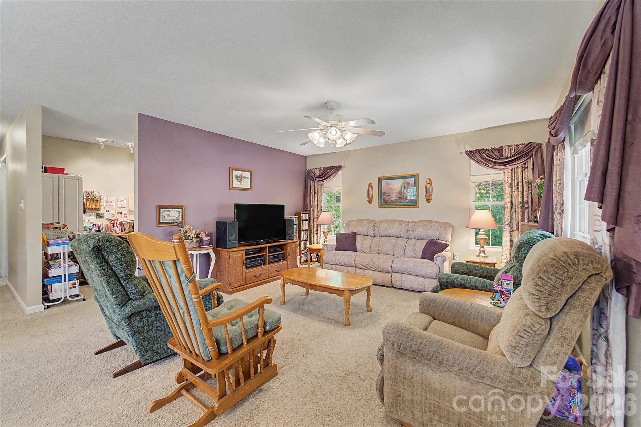 201 Windcrest Ridge Property Photo 4