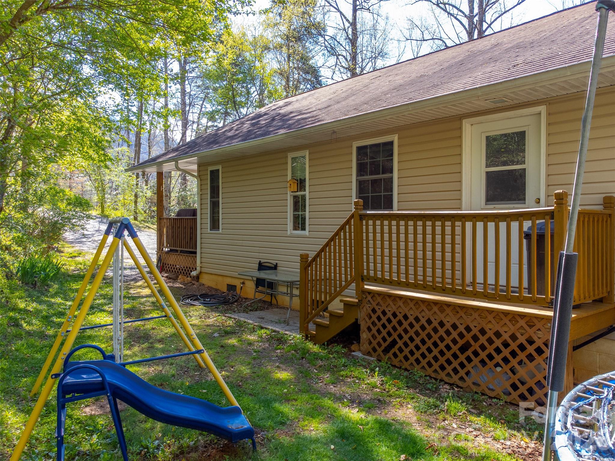 201 Windcrest Ridge Property Photo 26