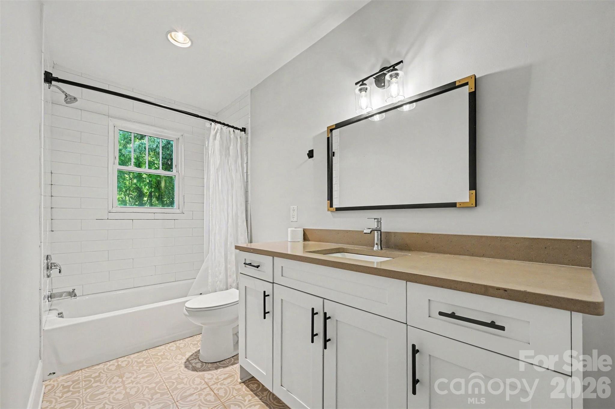 3001 Tuckaseegee Road Property Photo 21