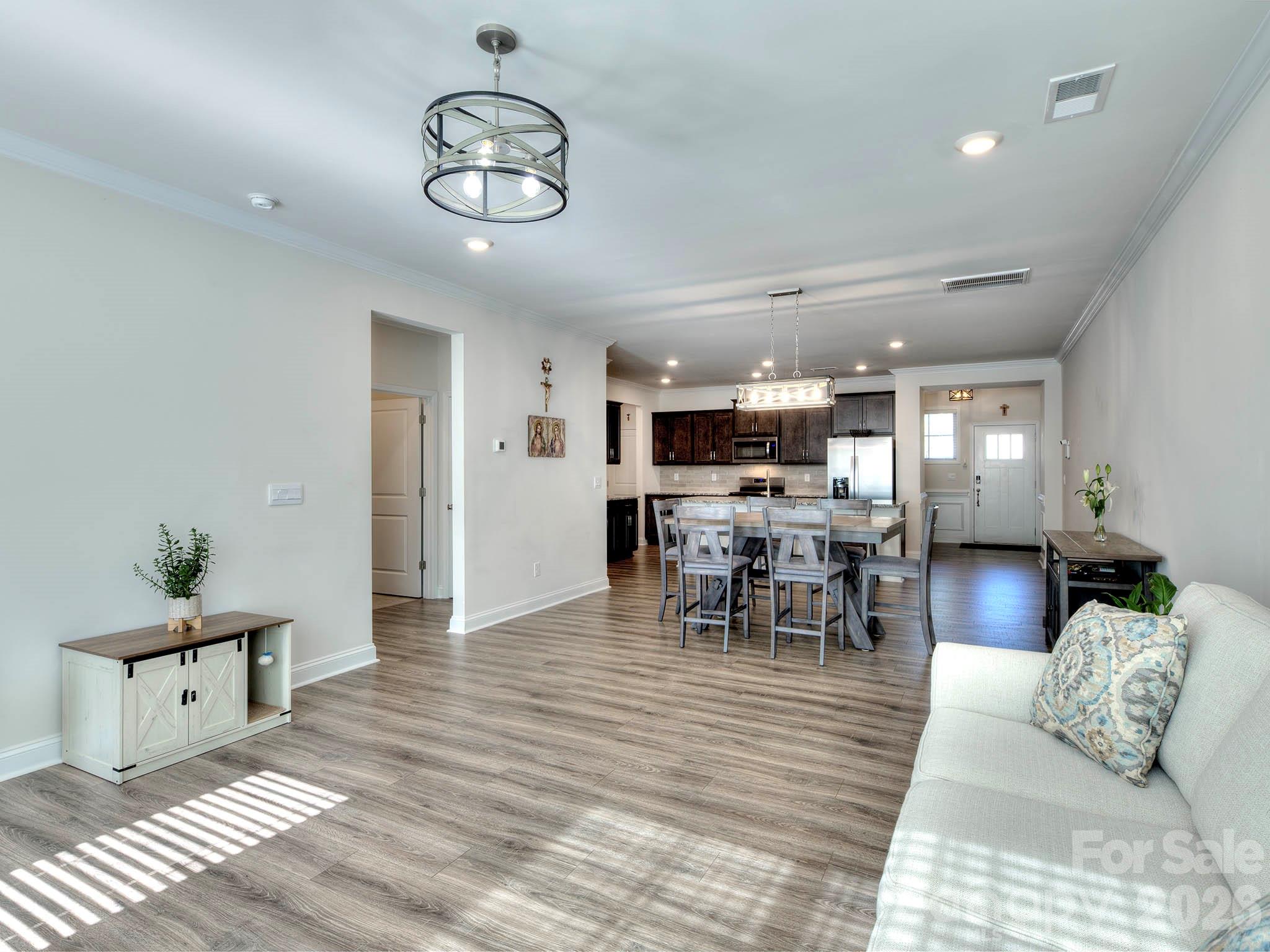 4396 Bronze Boulevard Property Photo 15