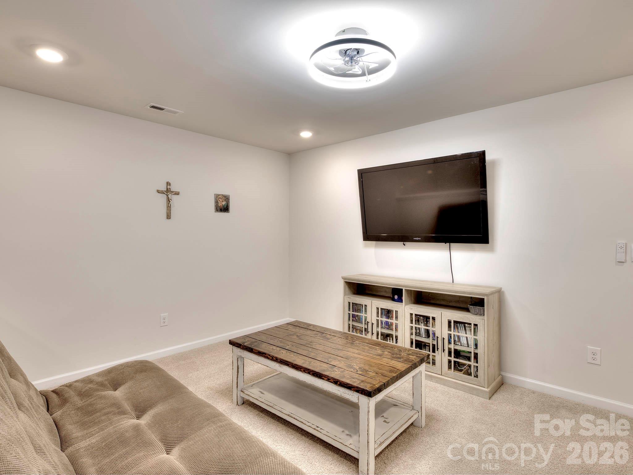 4396 Bronze Boulevard Property Photo 28
