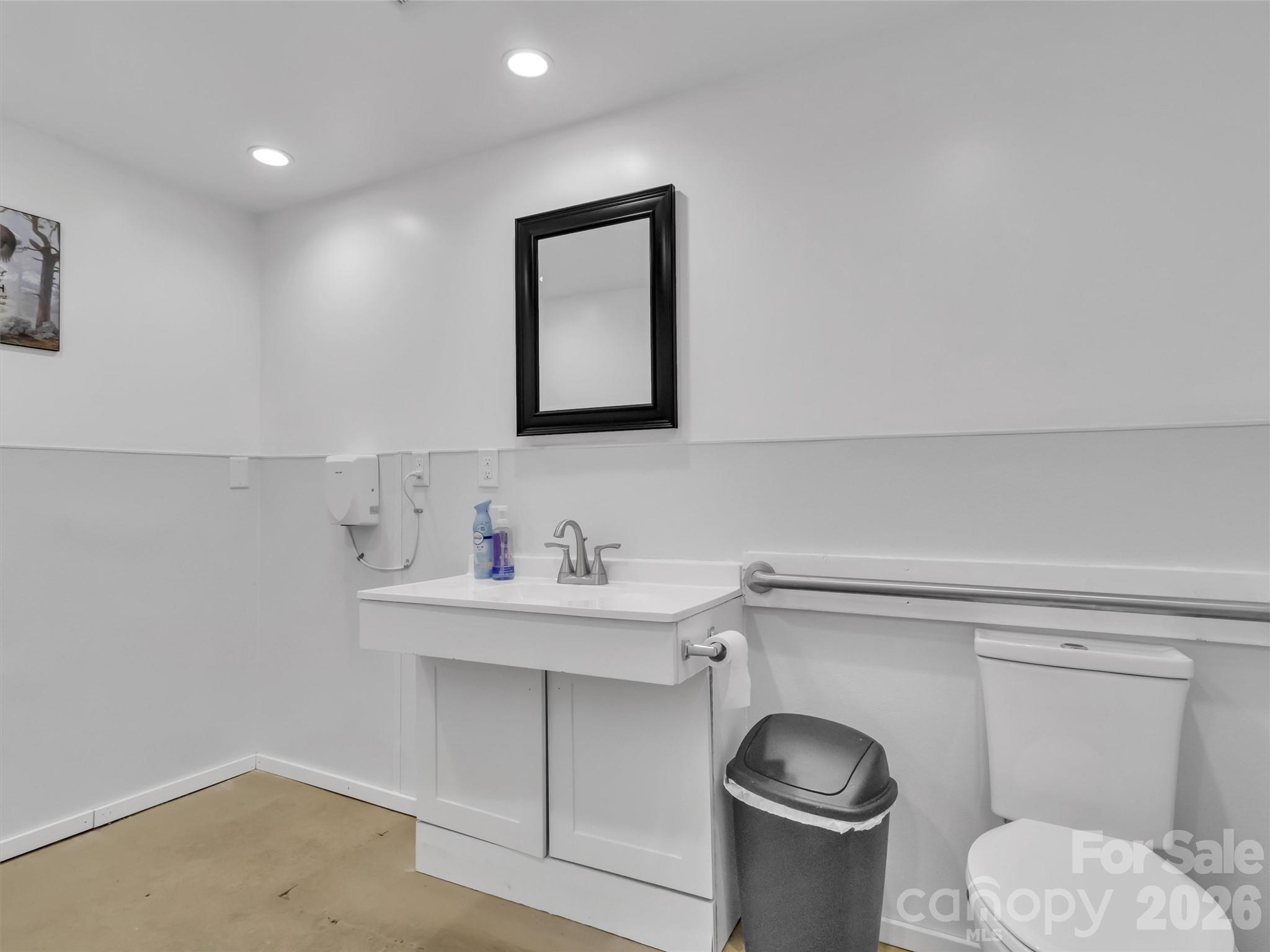 11214 Us 19 Highway Property Photo 22