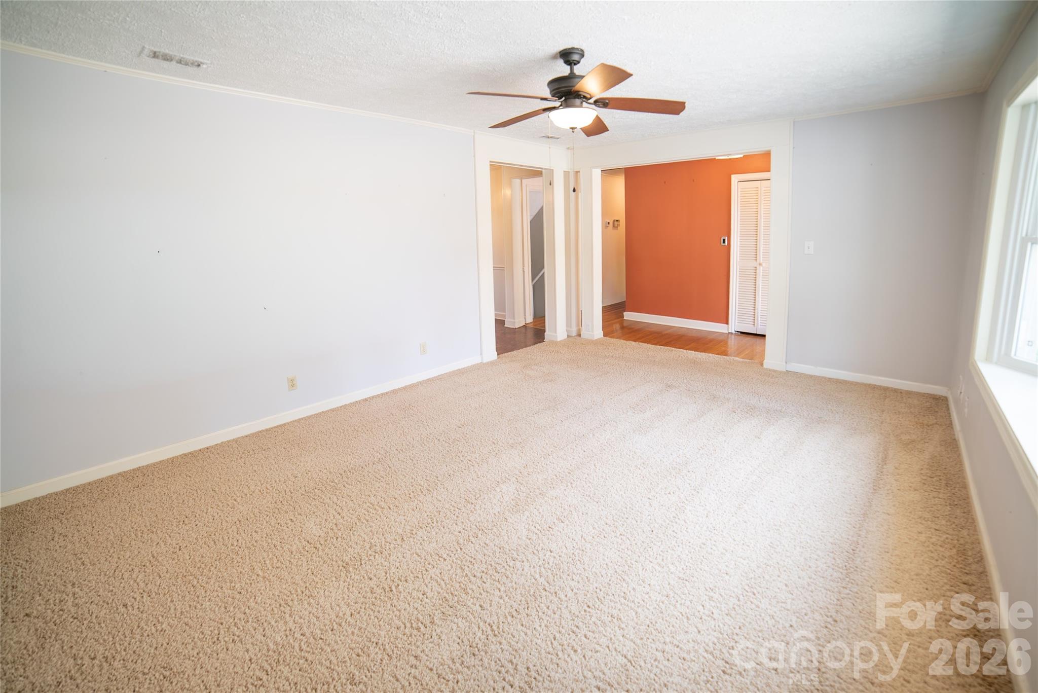 414 Patton Street Property Photo 8
