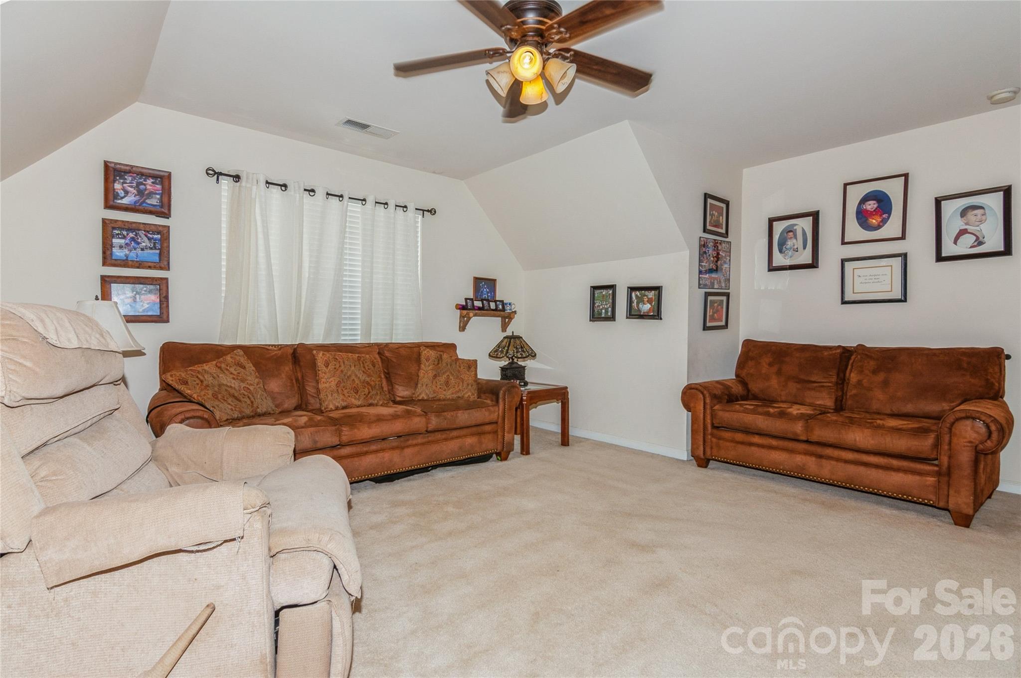 18302 Victoria Bay Drive Property Photo 25