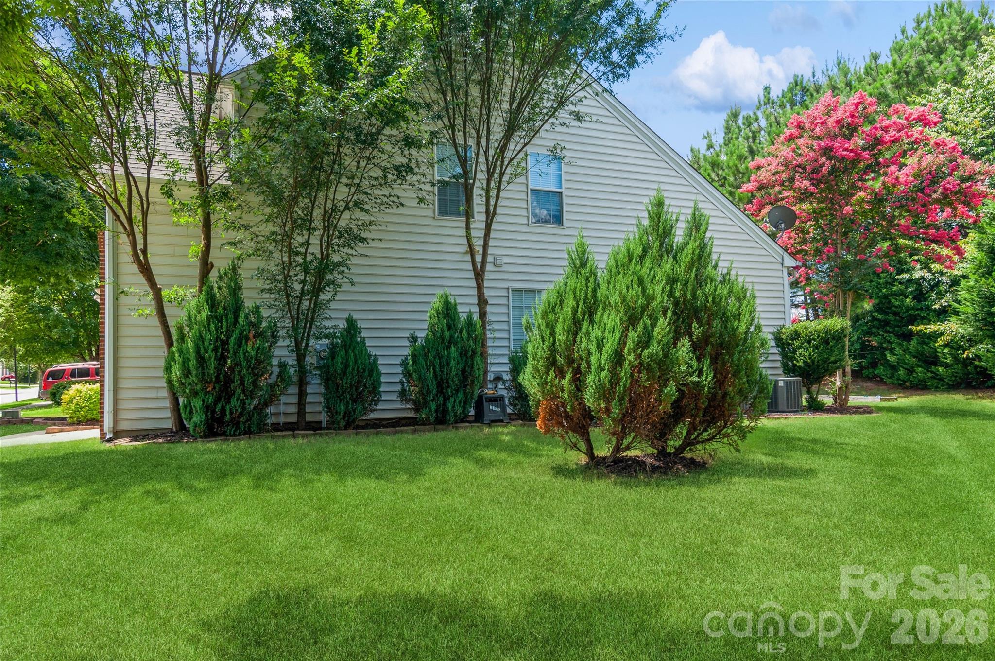 18302 Victoria Bay Drive Property Photo 32