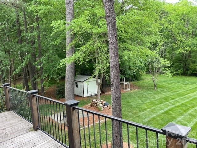 1200 Heritage Drive Property Photo 6