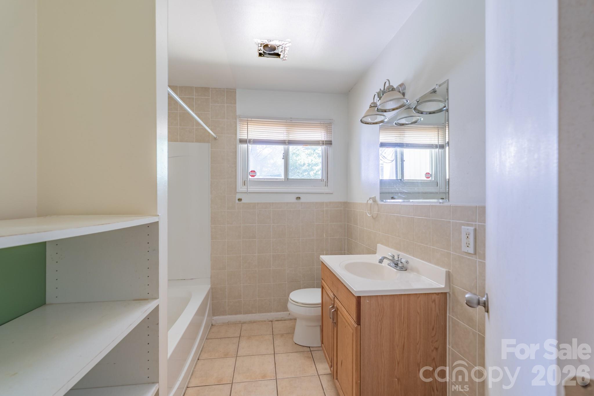 3515 Shamrock Drive Property Photo 17