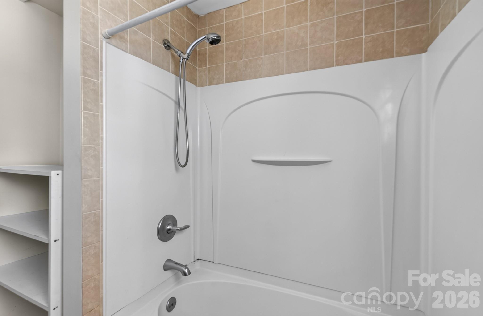 3515 Shamrock Drive Property Photo 18