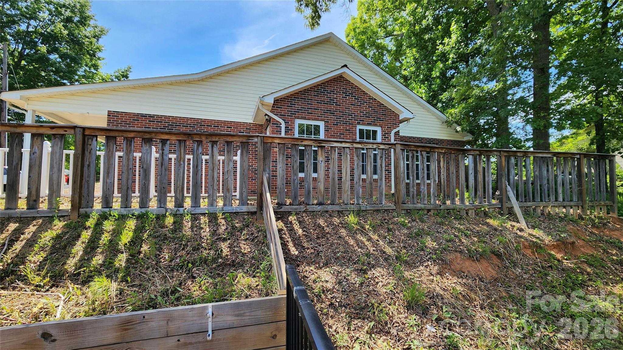 200 Park Place Property Photo 30