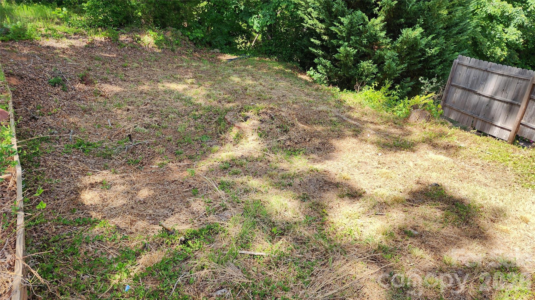 200 Park Place Property Photo 33