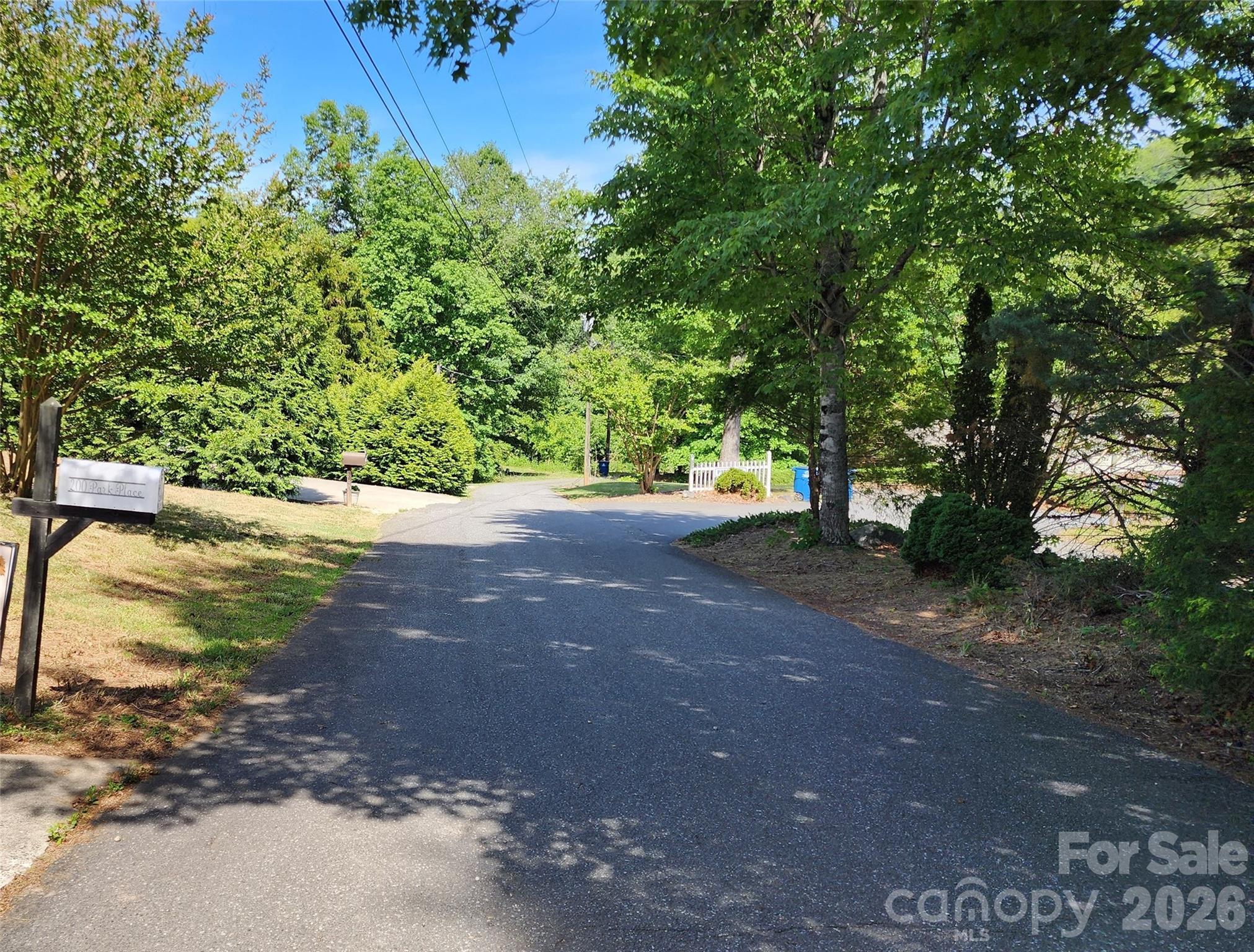 200 Park Place Property Photo 36