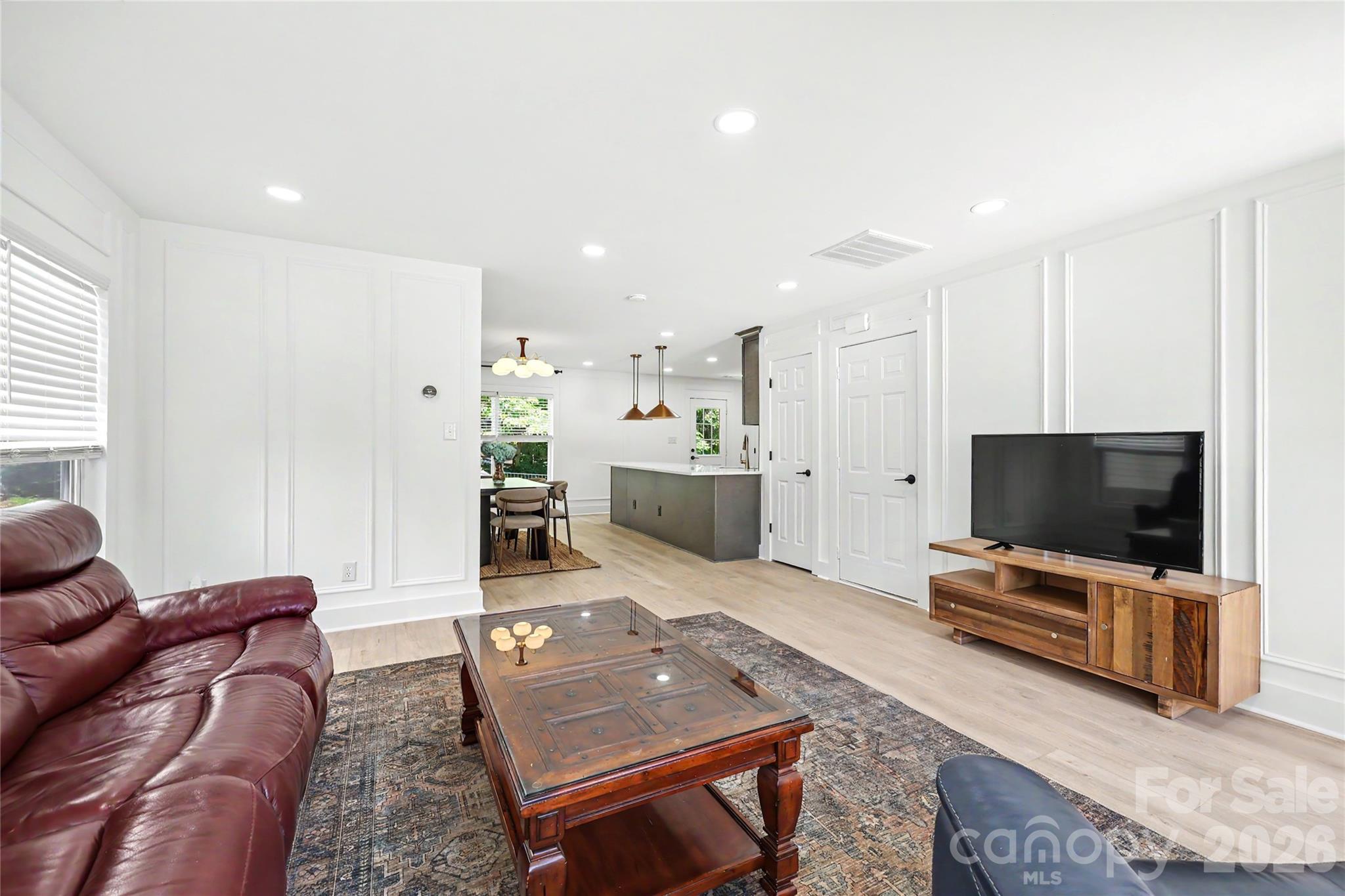 1213 Allegiance Drive Property Photo 3