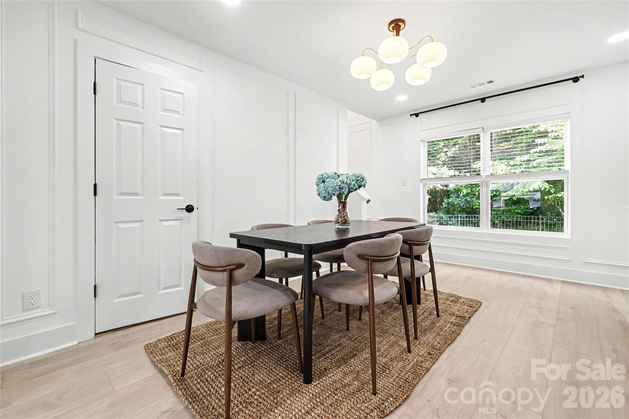 1213 Allegiance Drive Property Photo 7