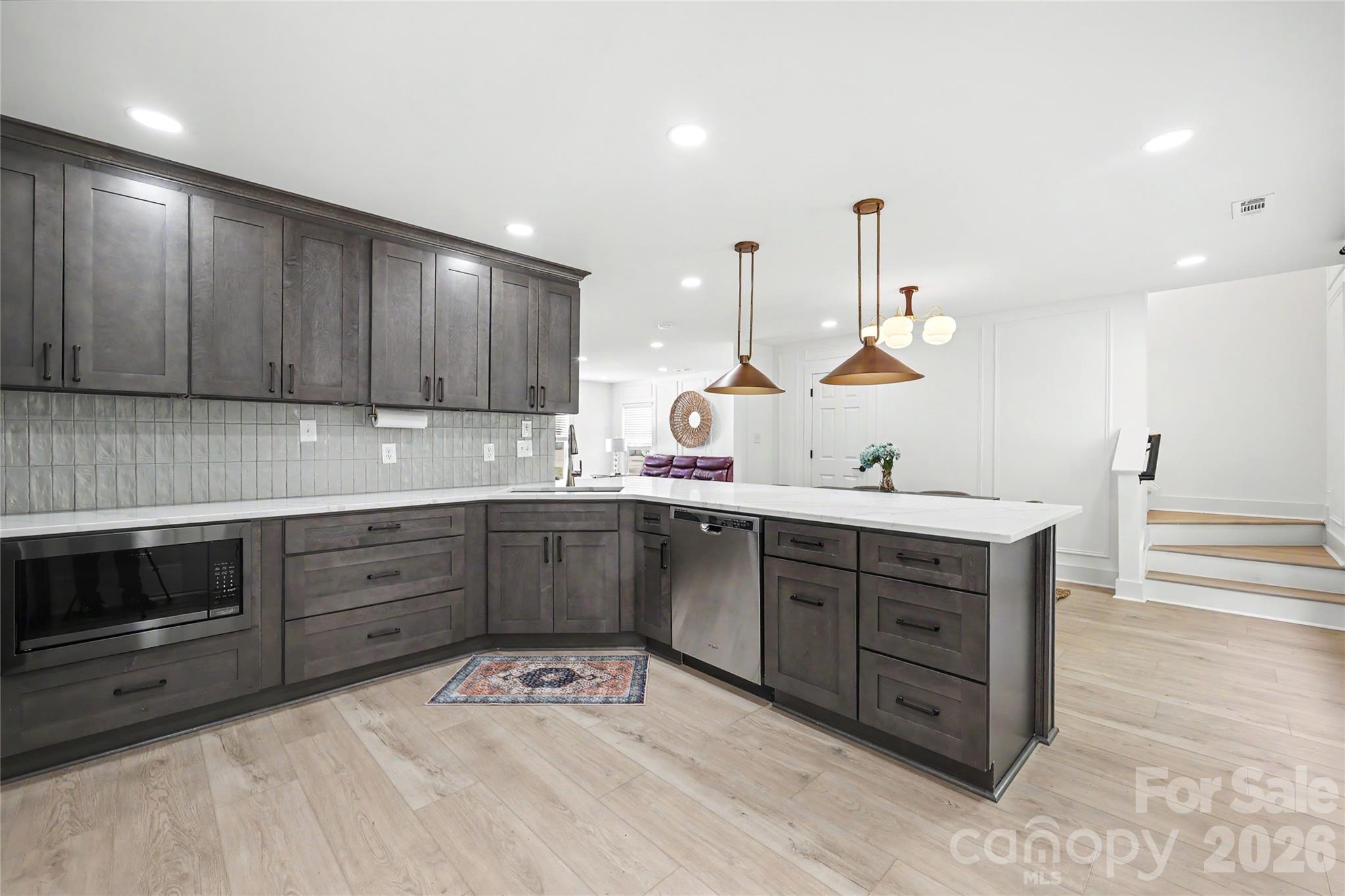 1213 Allegiance Drive Property Photo 10