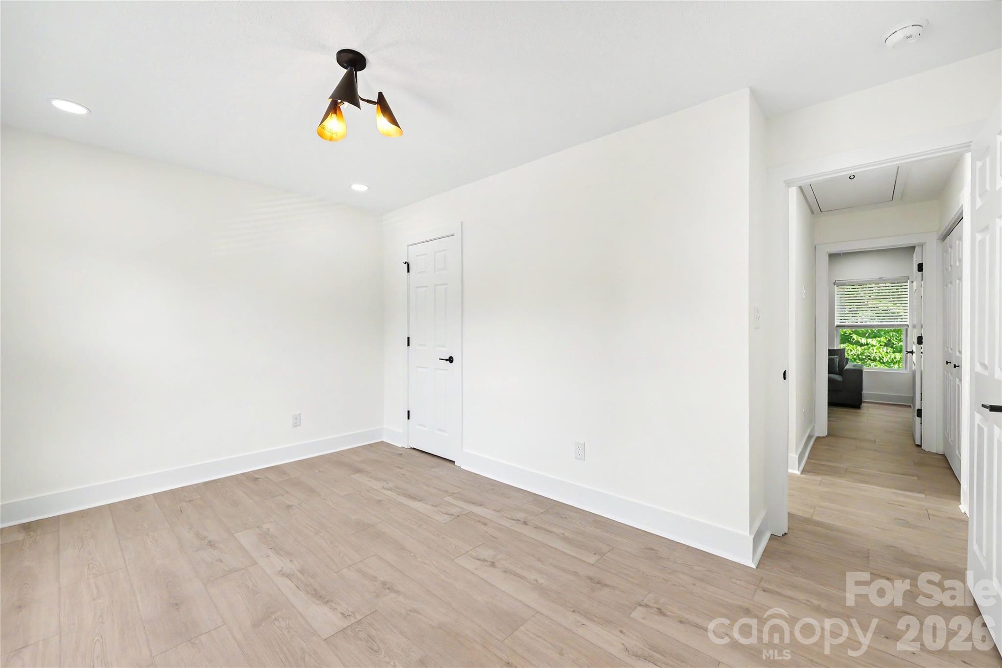 1213 Allegiance Drive Property Photo 25