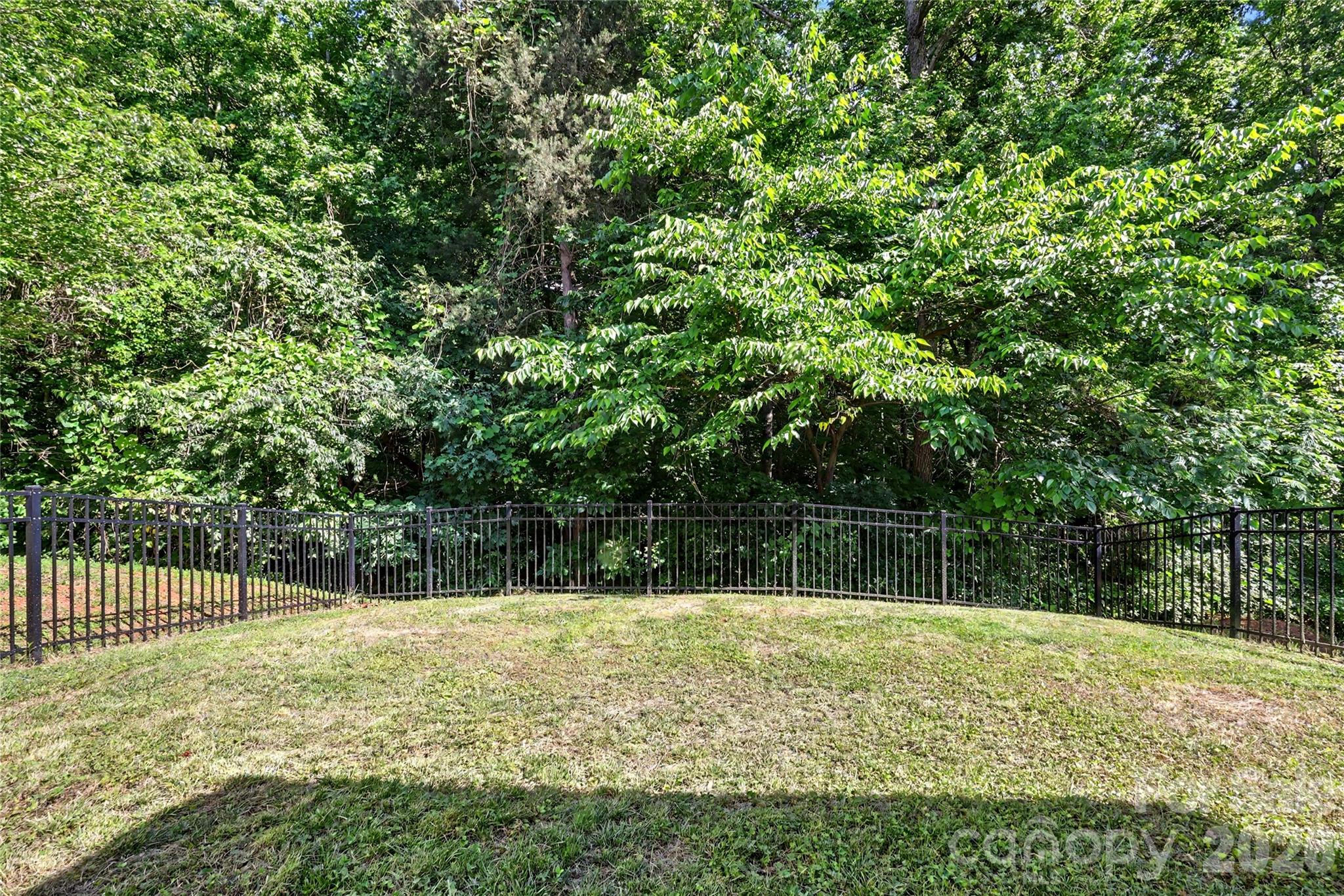 1213 Allegiance Drive Property Photo 30