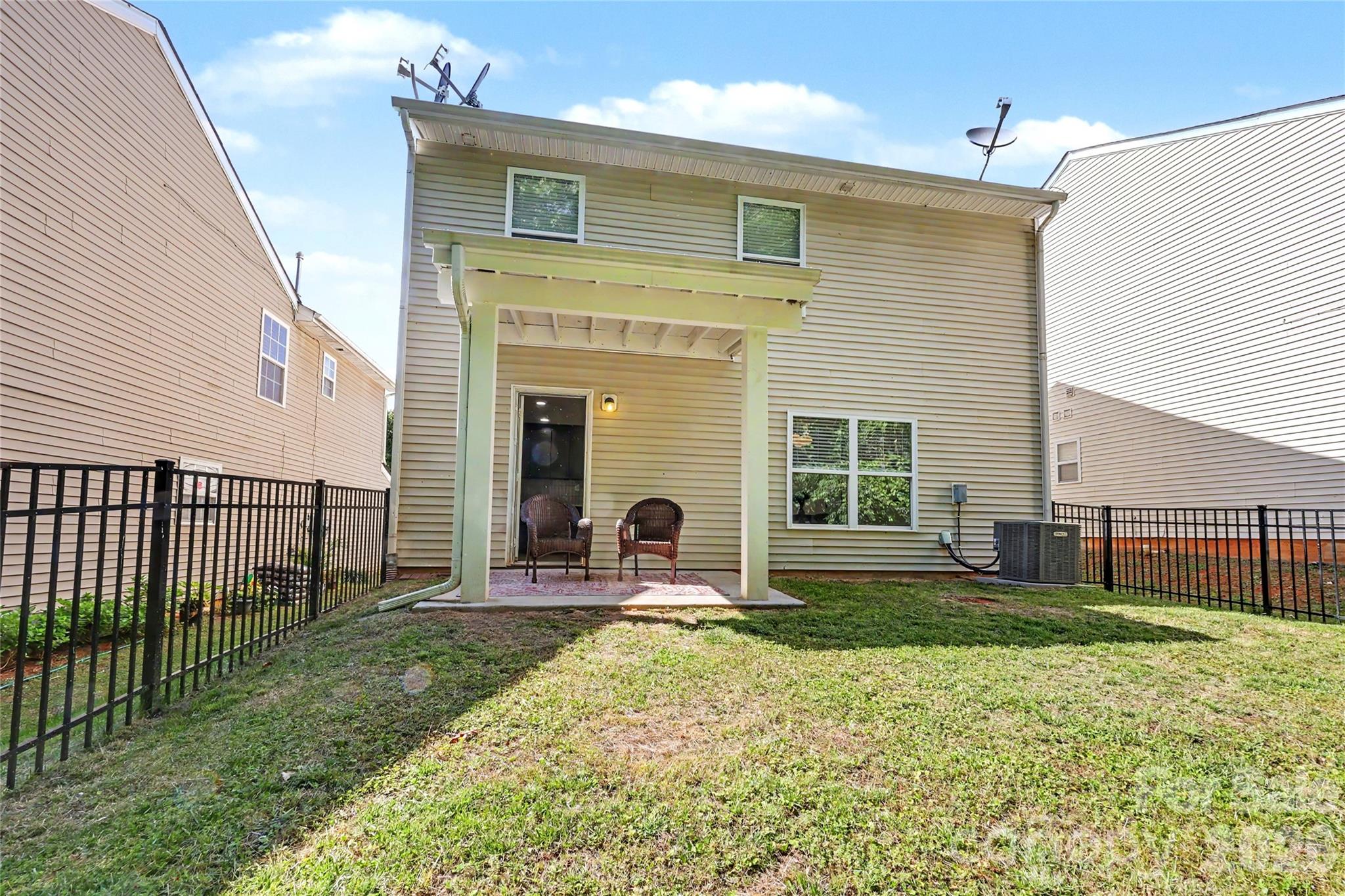 1213 Allegiance Drive Property Photo 31