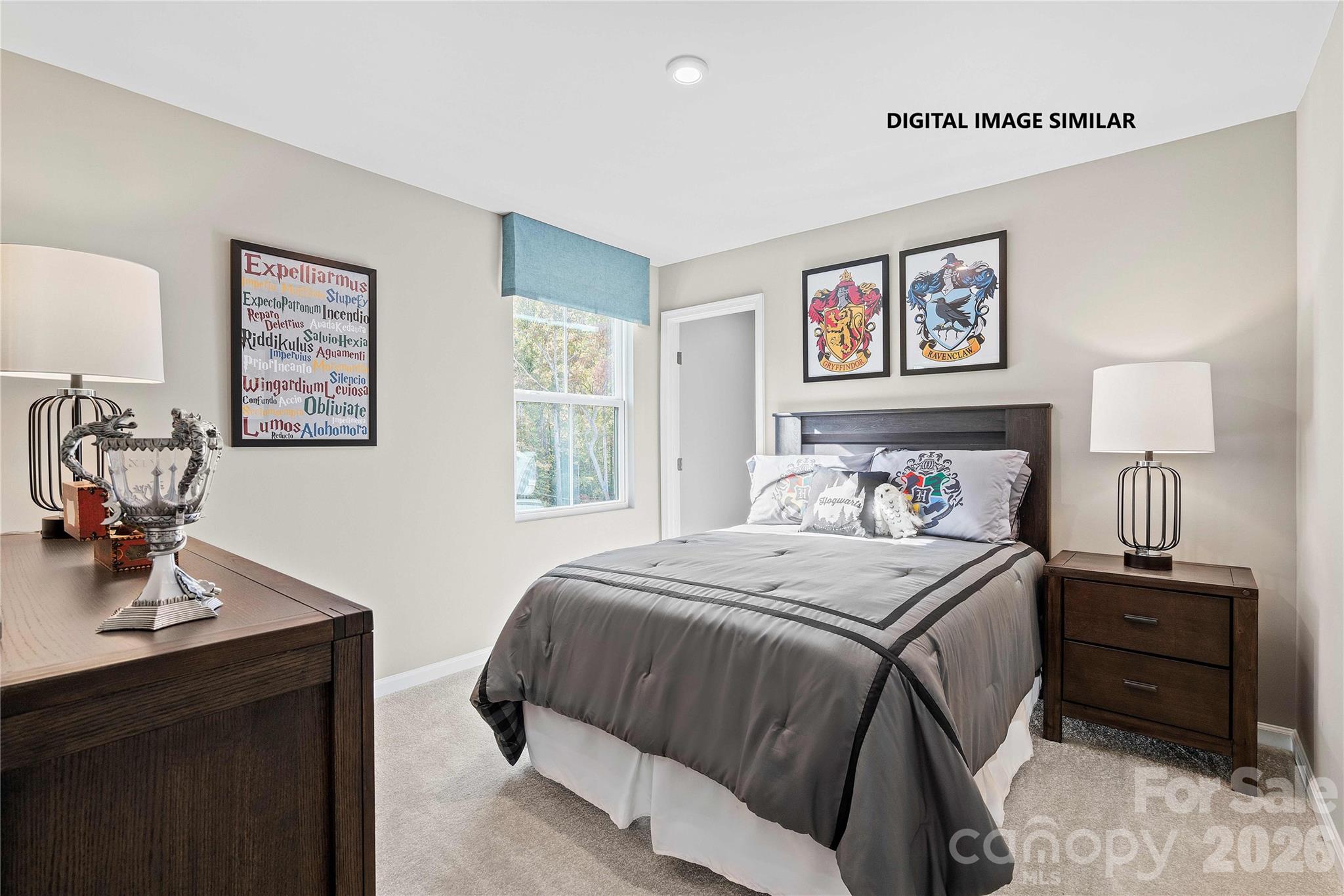 435 Derbyshire Street Property Photo 8