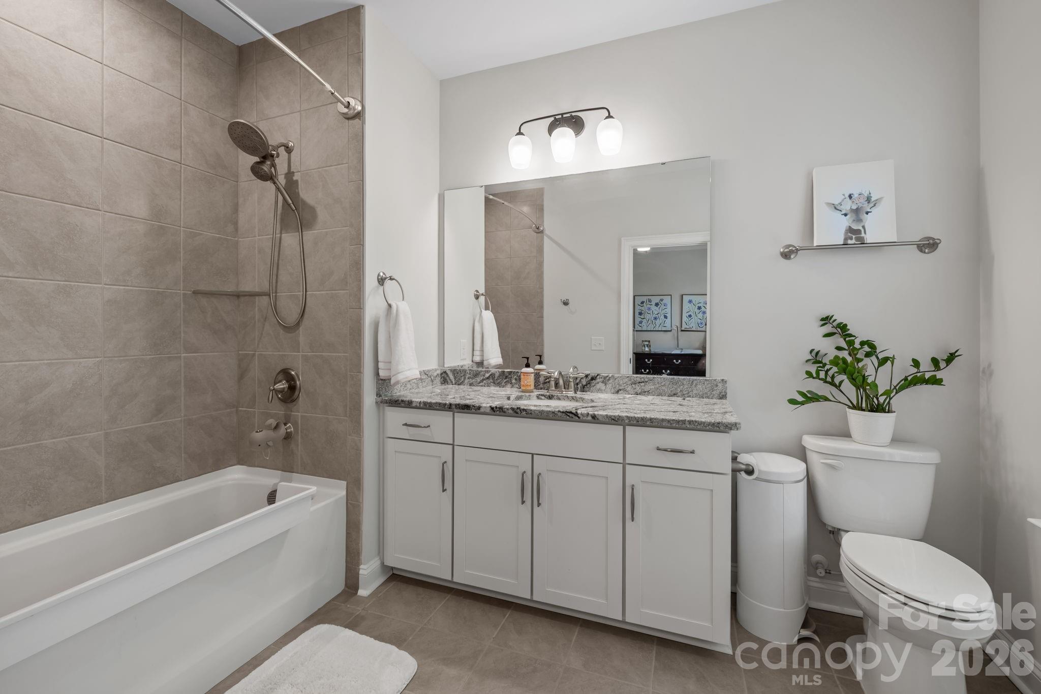 316 N Dotger Avenue Property Photo 22