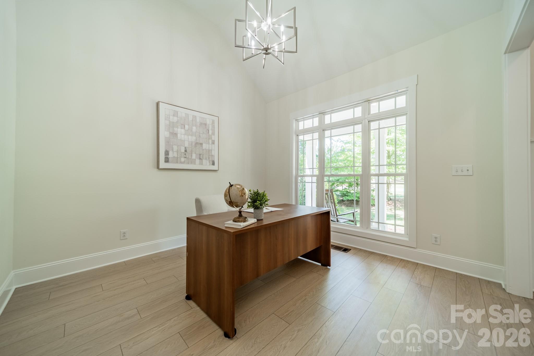 188 Carolina Crossing Drive Property Photo 8