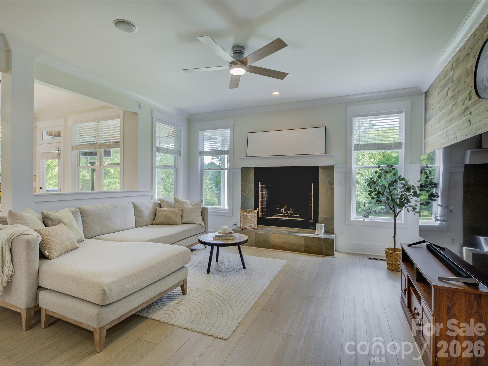 188 Carolina Crossing Drive Property Photo 13