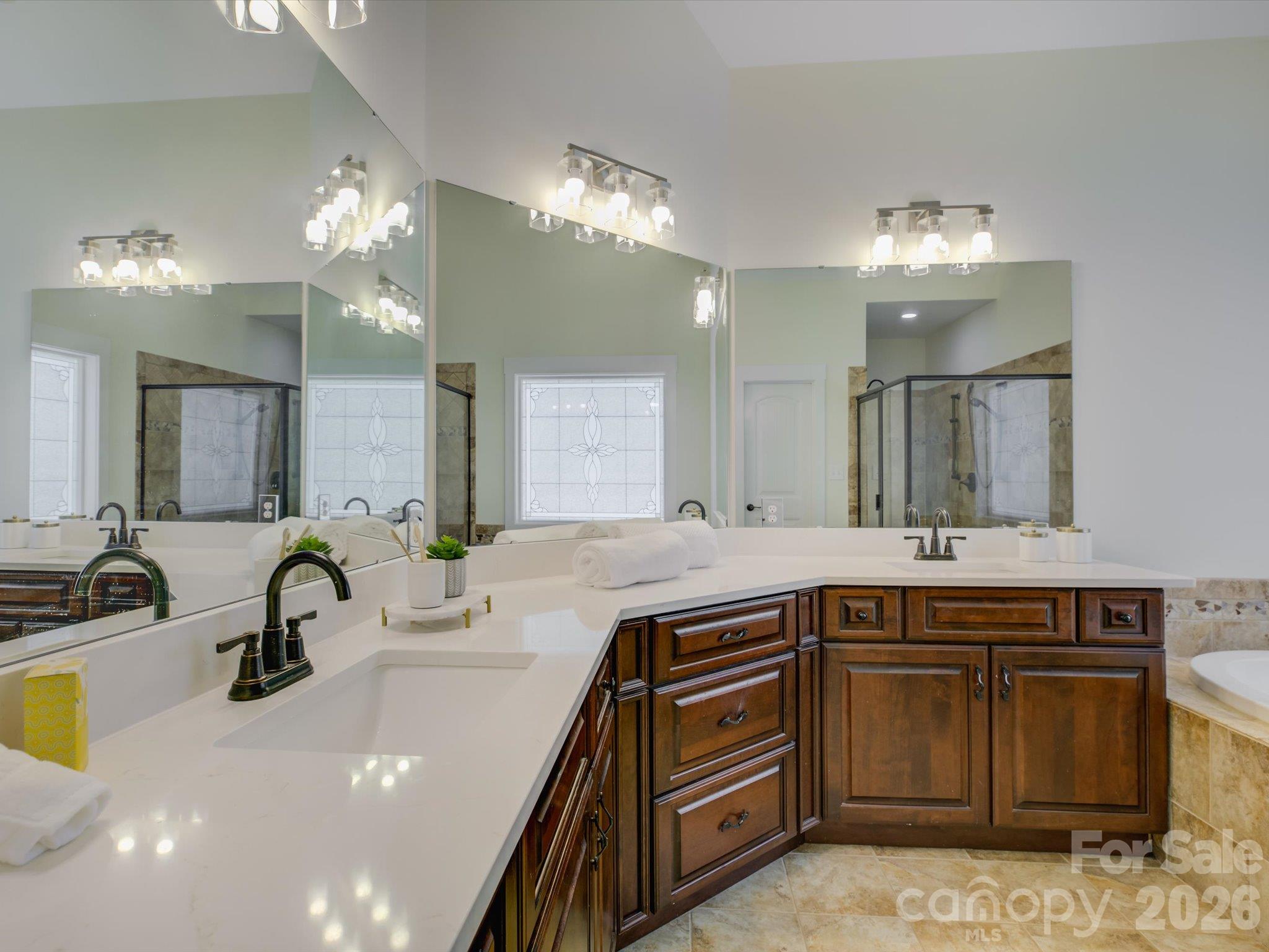 188 Carolina Crossing Drive Property Photo 28