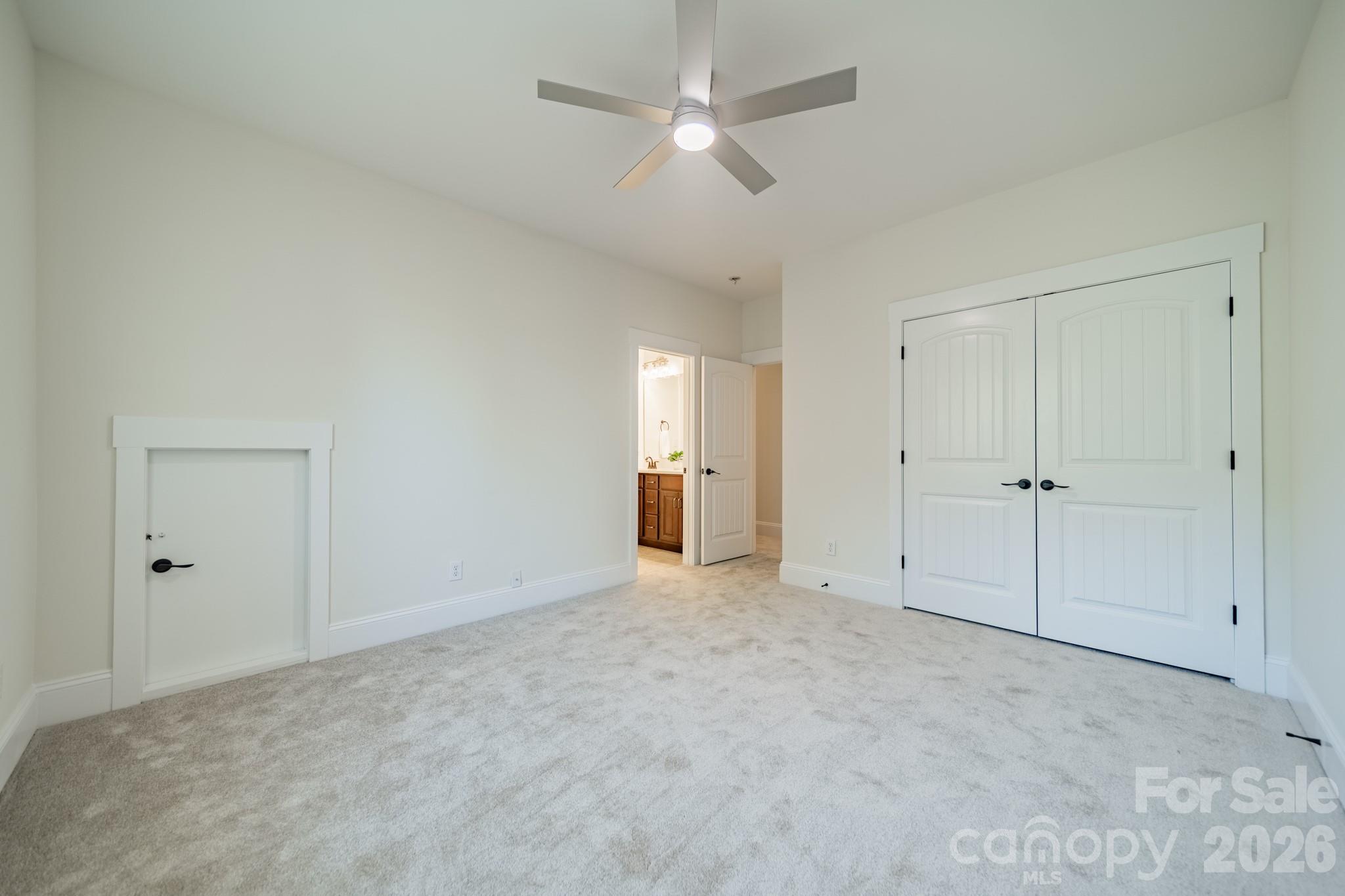 188 Carolina Crossing Drive Property Photo 33