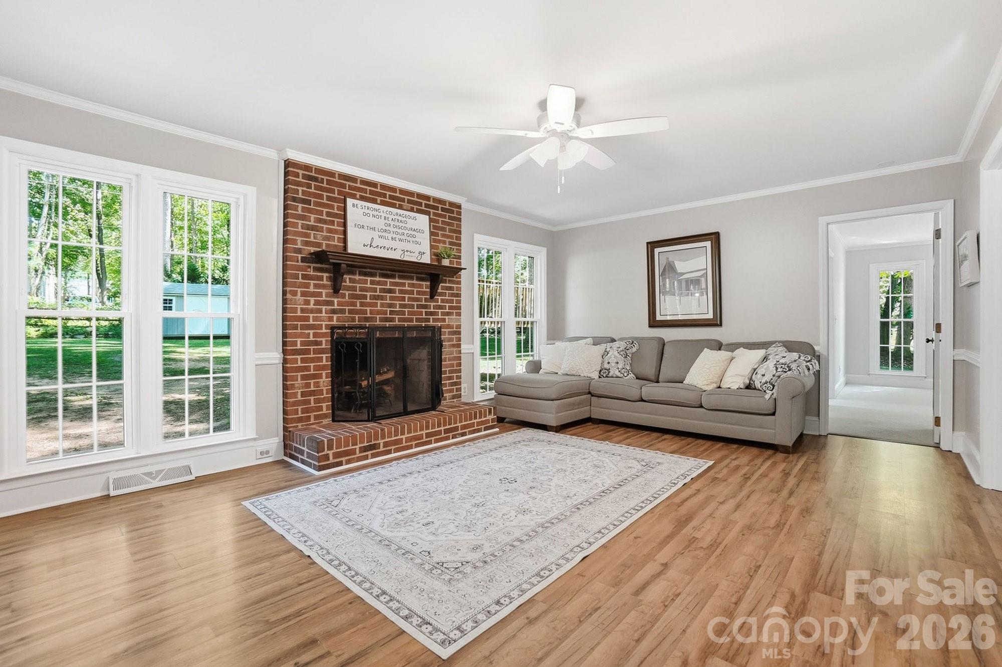 11103 Idlewild Road Property Photo 8