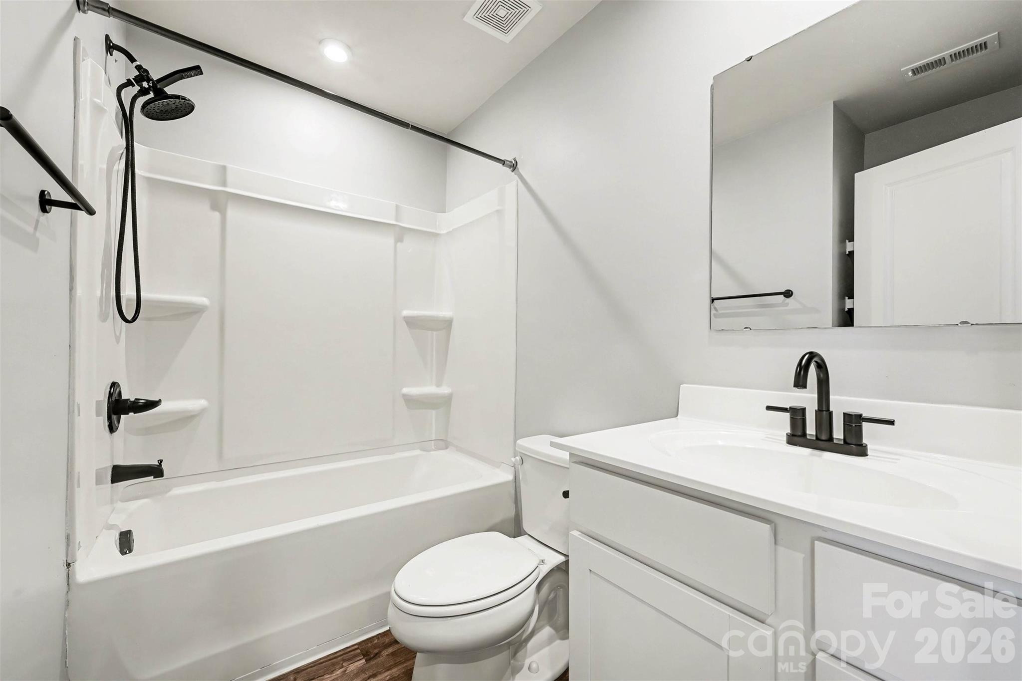 904 Taybyn Road Property Photo 17