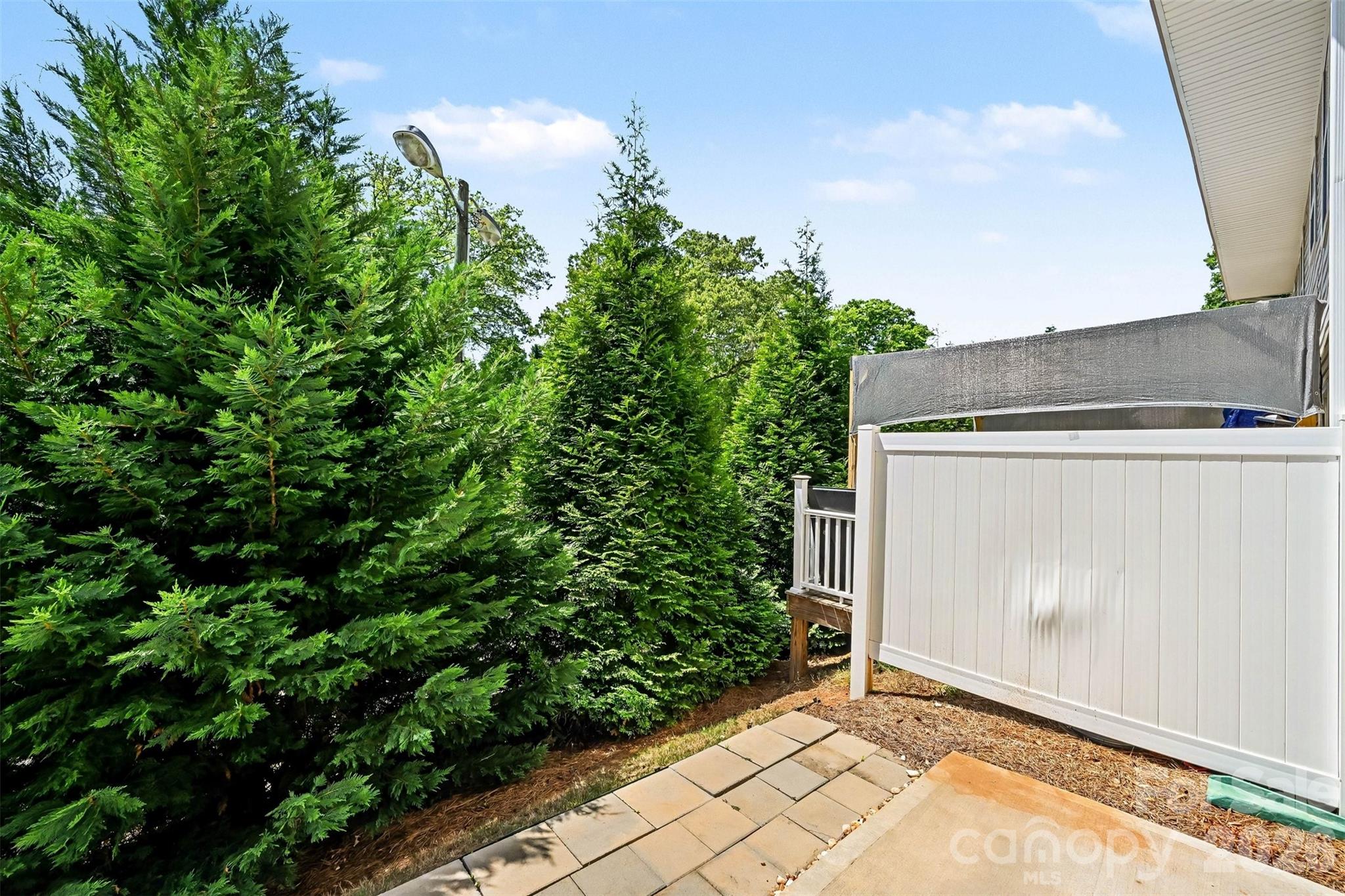 904 Taybyn Road Property Photo 28