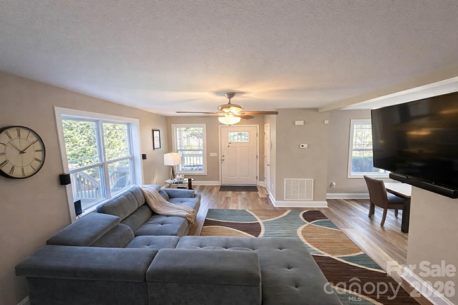 25 Eastwind Lane Property Photo 8