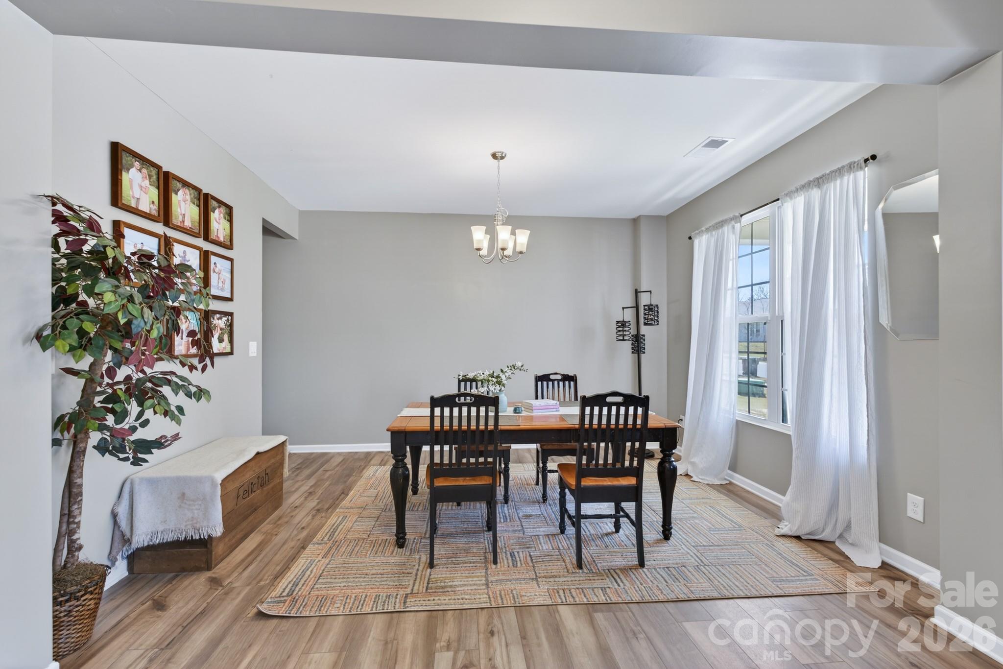 3074 Falling Stone Circle Property Photo 6