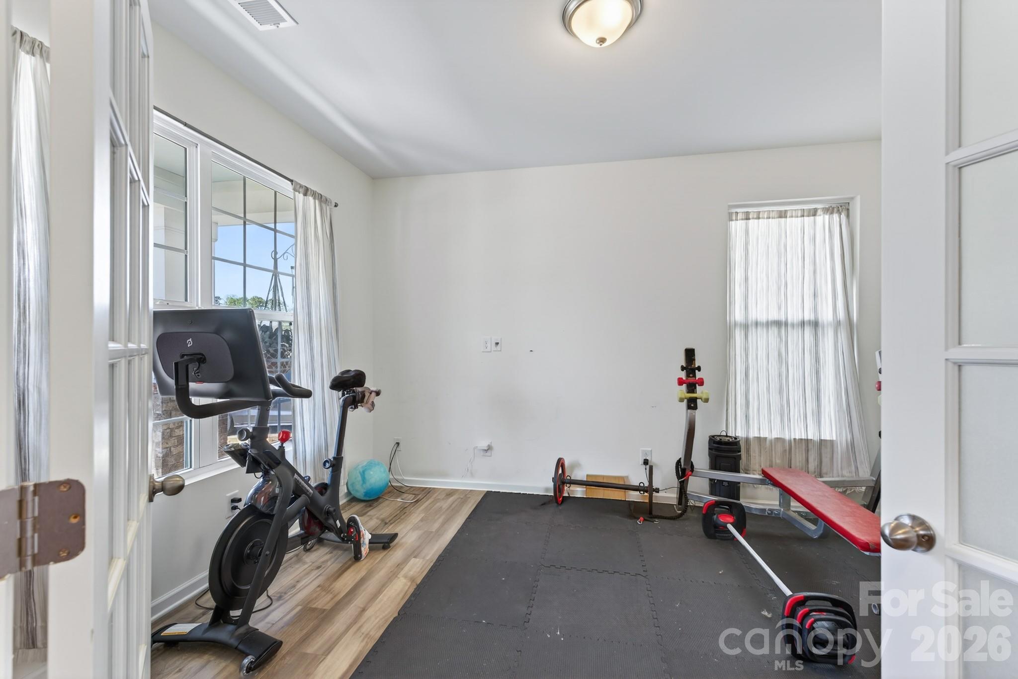 3074 Falling Stone Circle Property Photo 7