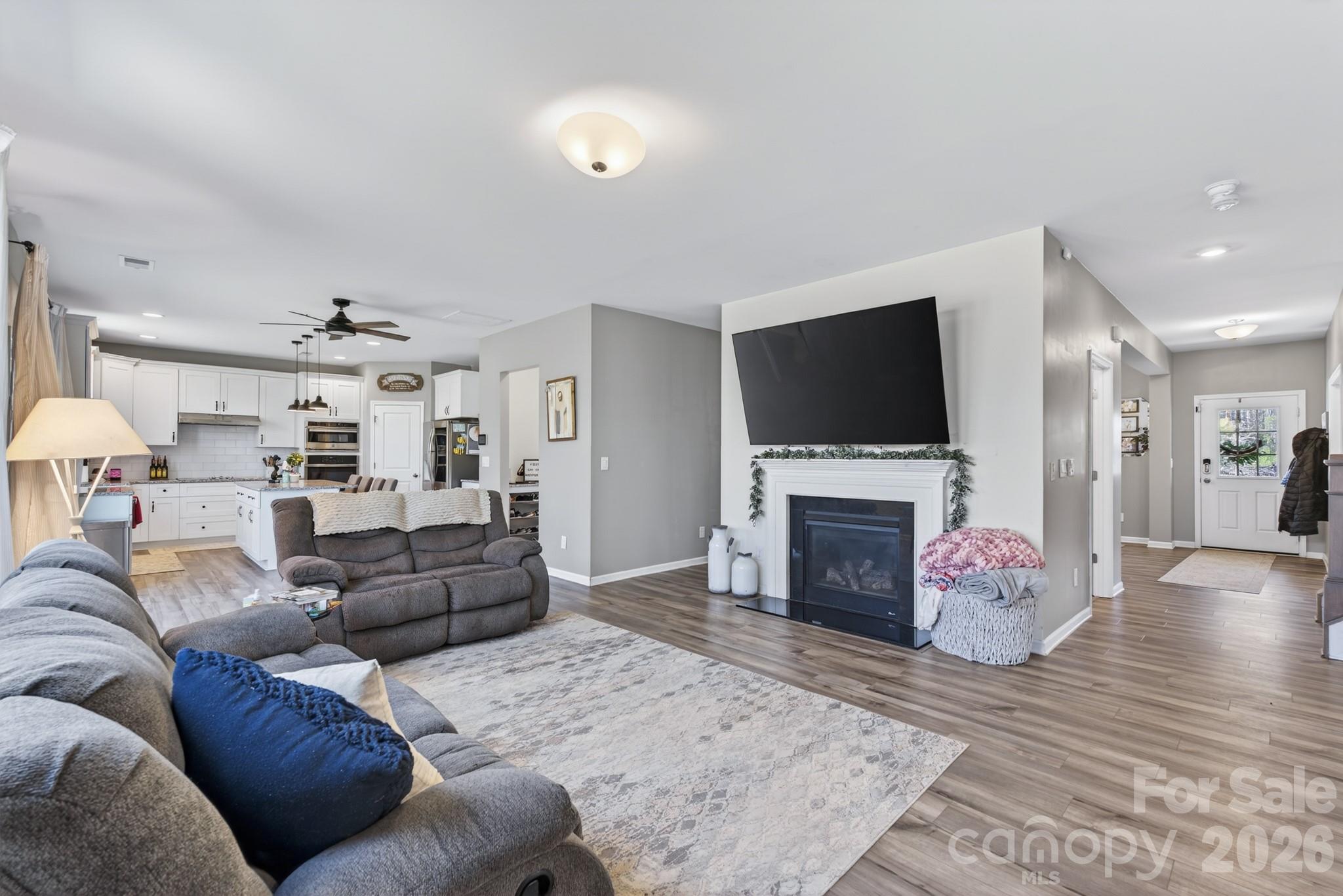 3074 Falling Stone Circle Property Photo 12