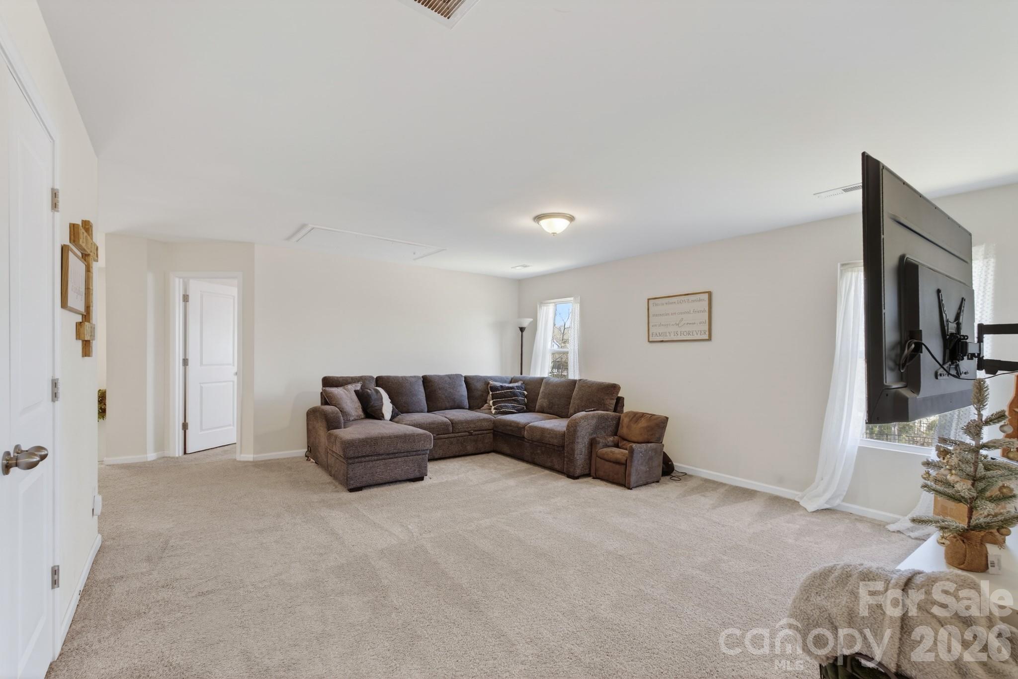 3074 Falling Stone Circle Property Photo 21