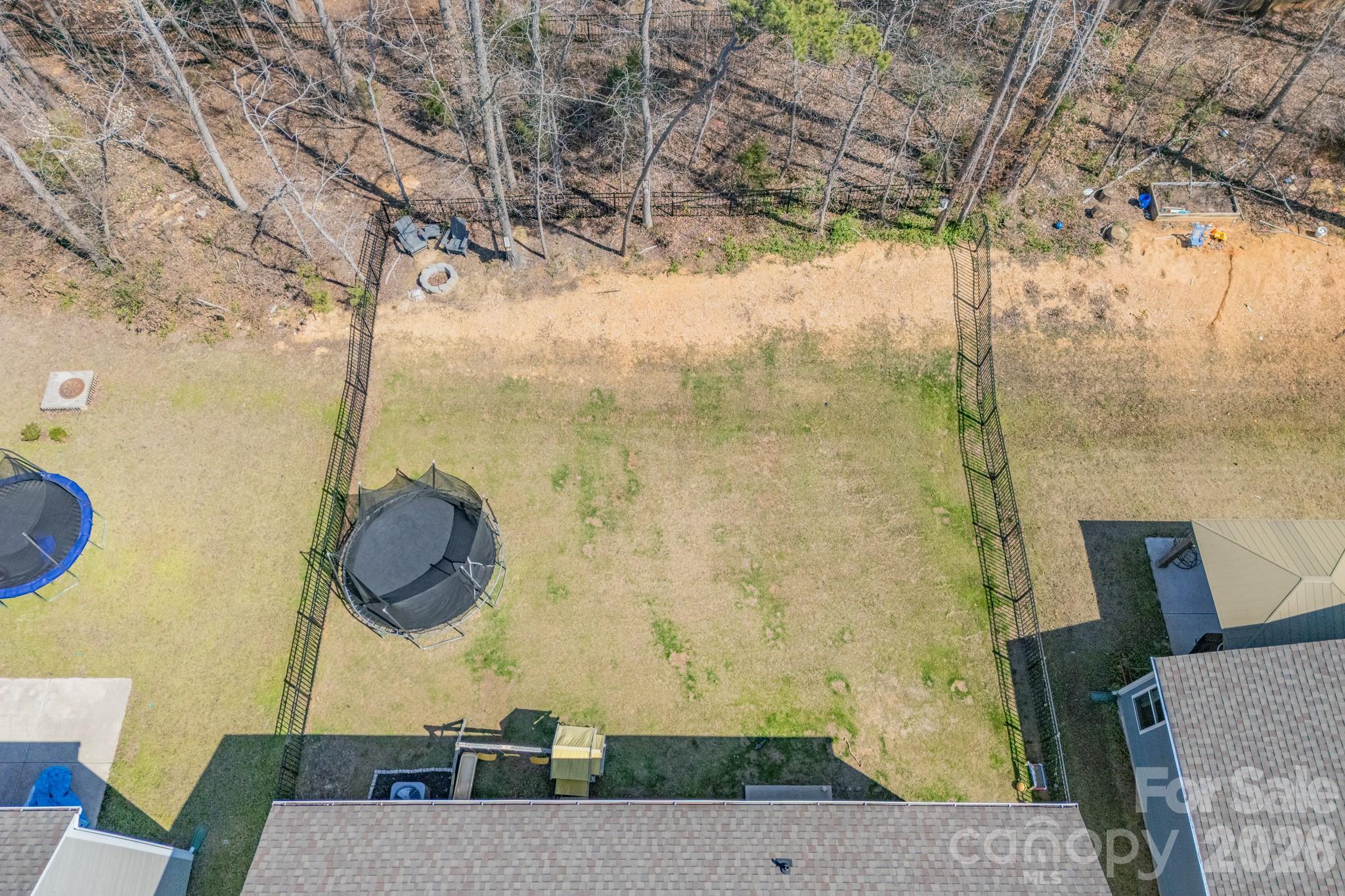 3074 Falling Stone Circle Property Photo 33