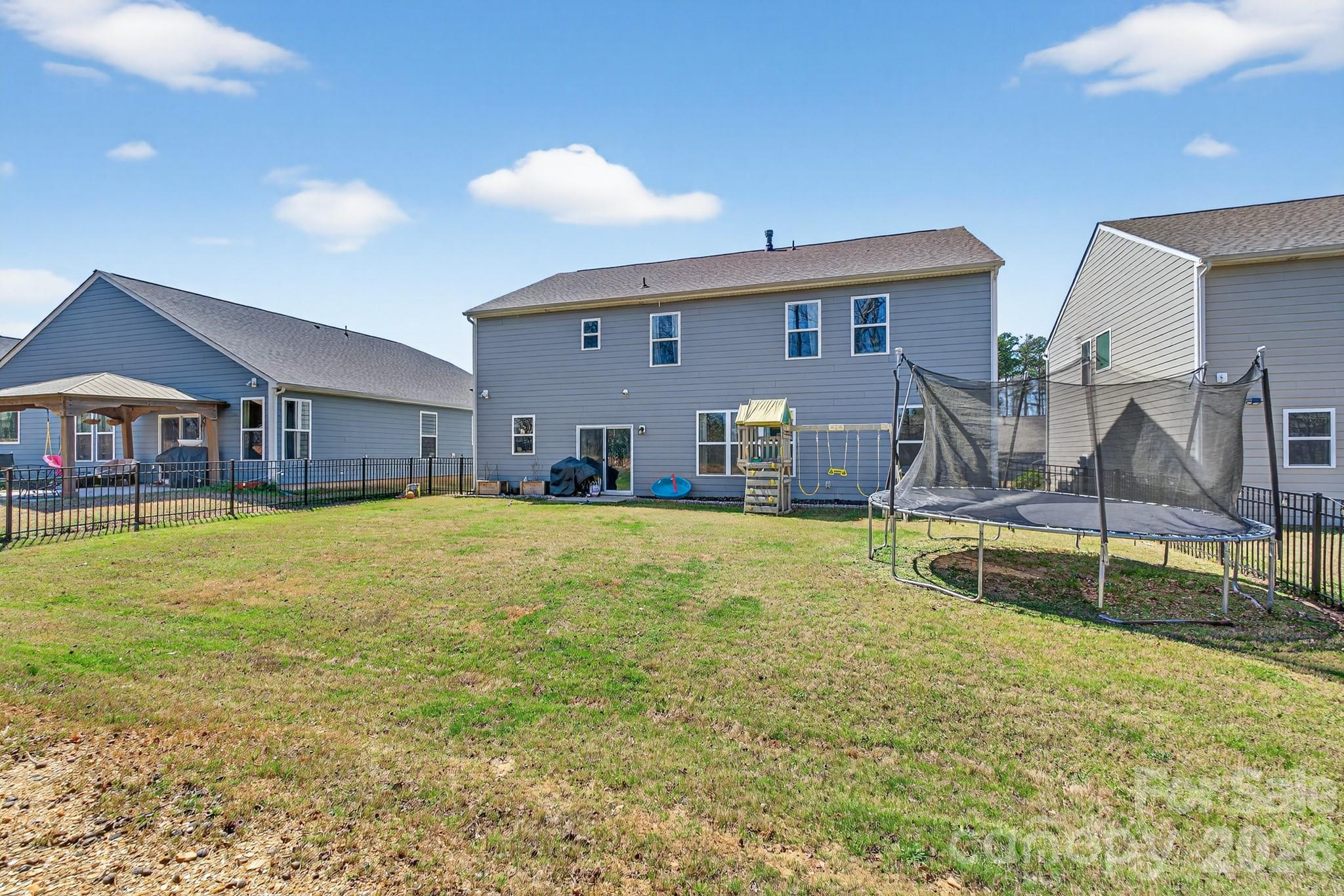 3074 Falling Stone Circle Property Photo 36