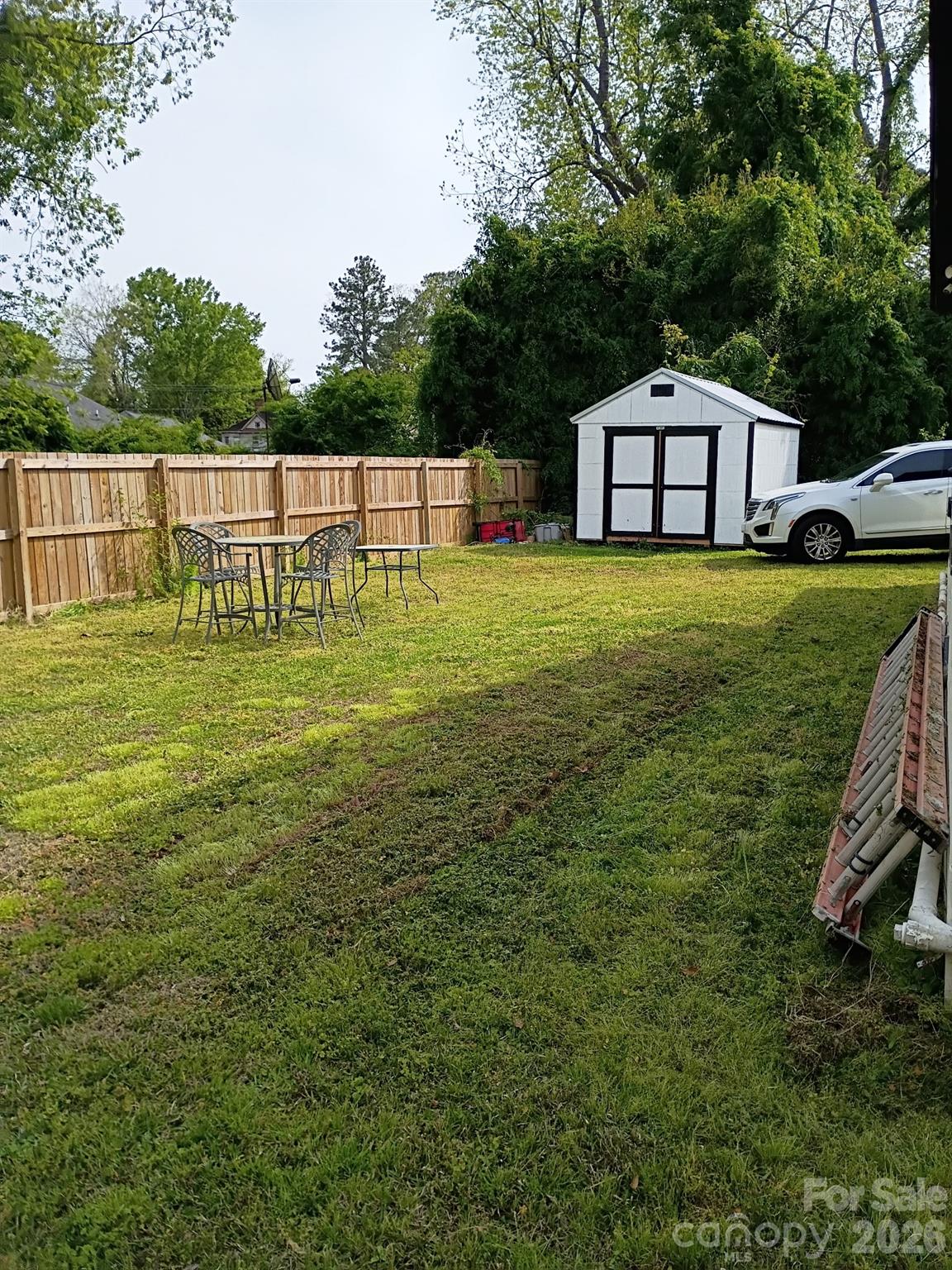 104 N Branch Street Property Photo 10