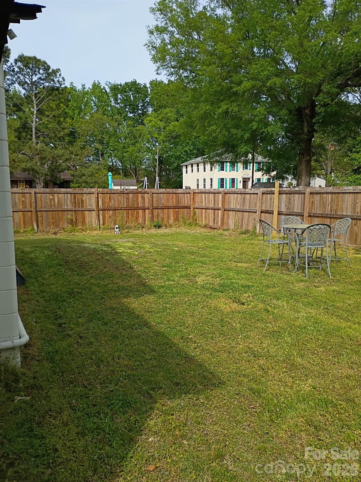 104 N Branch Street Property Photo 15