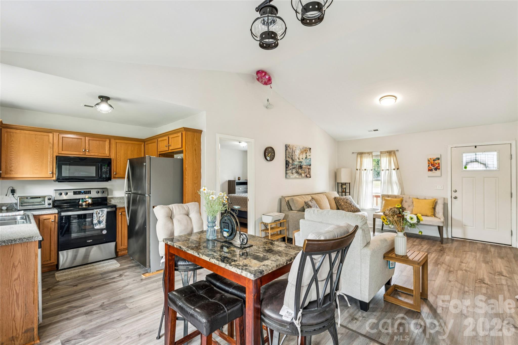 115 S Beaver Street Property Photo 6