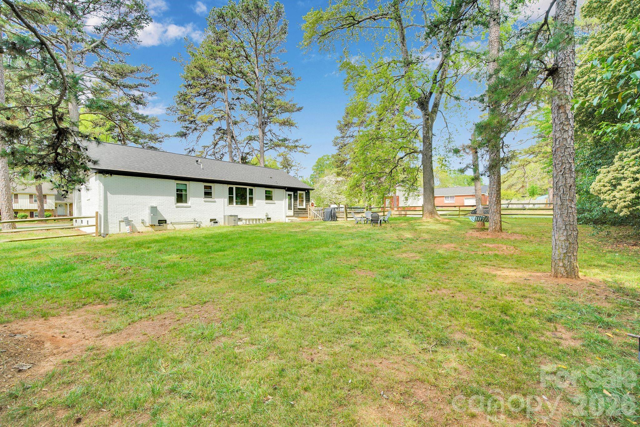 5201 Amity Place Property Photo 28