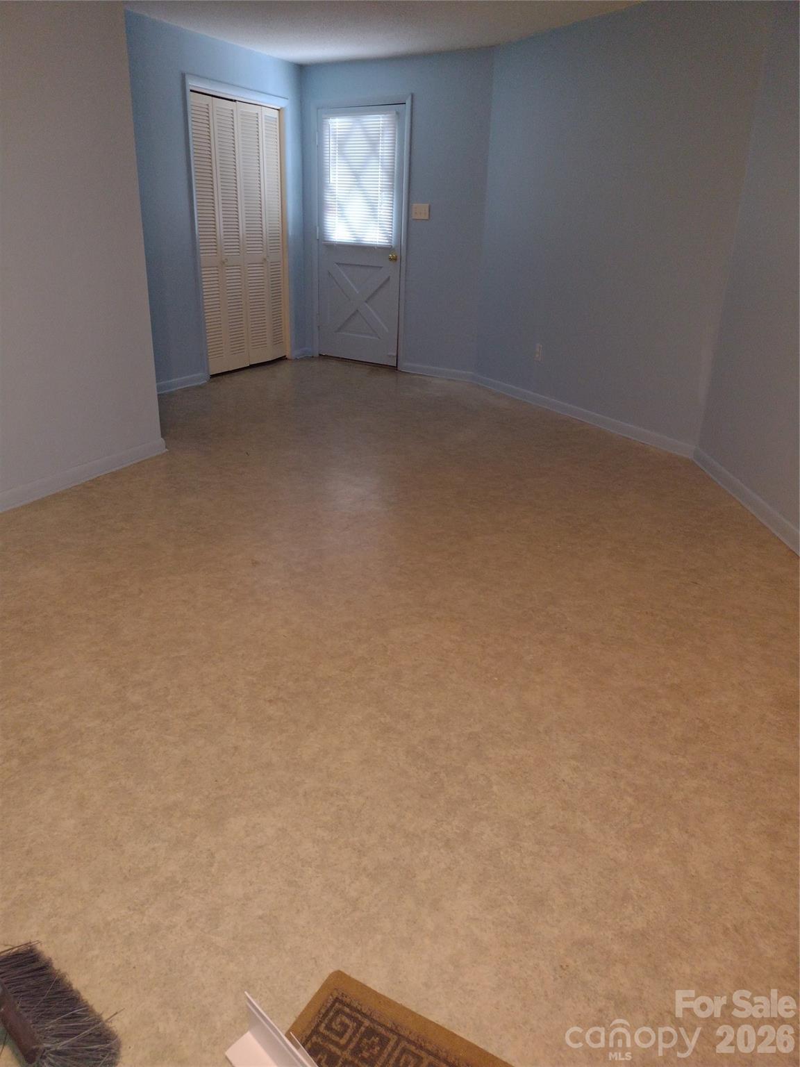 500 Steel Bridge Loop Property Photo 11