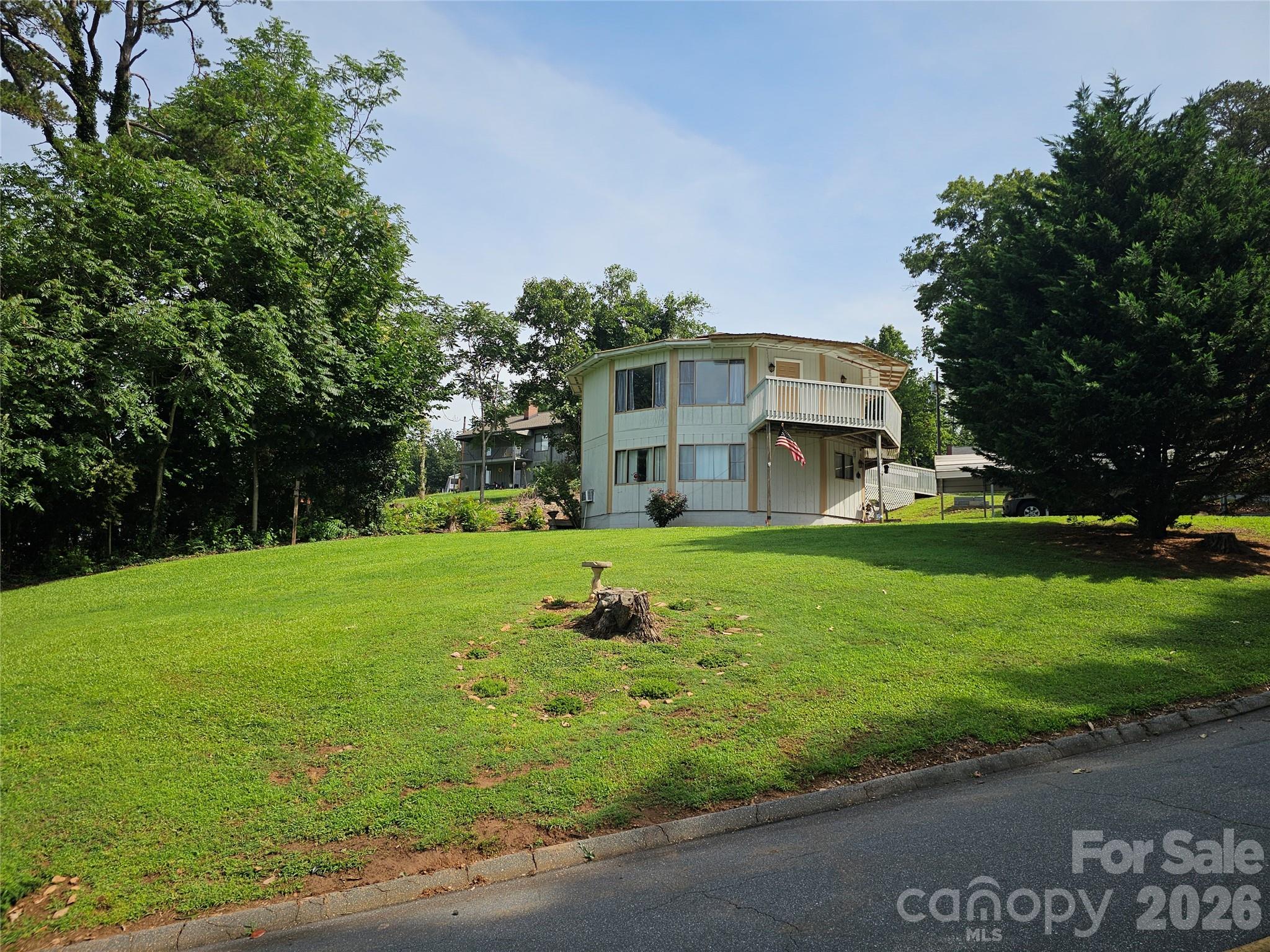 500 Steel Bridge Loop Property Photo 16