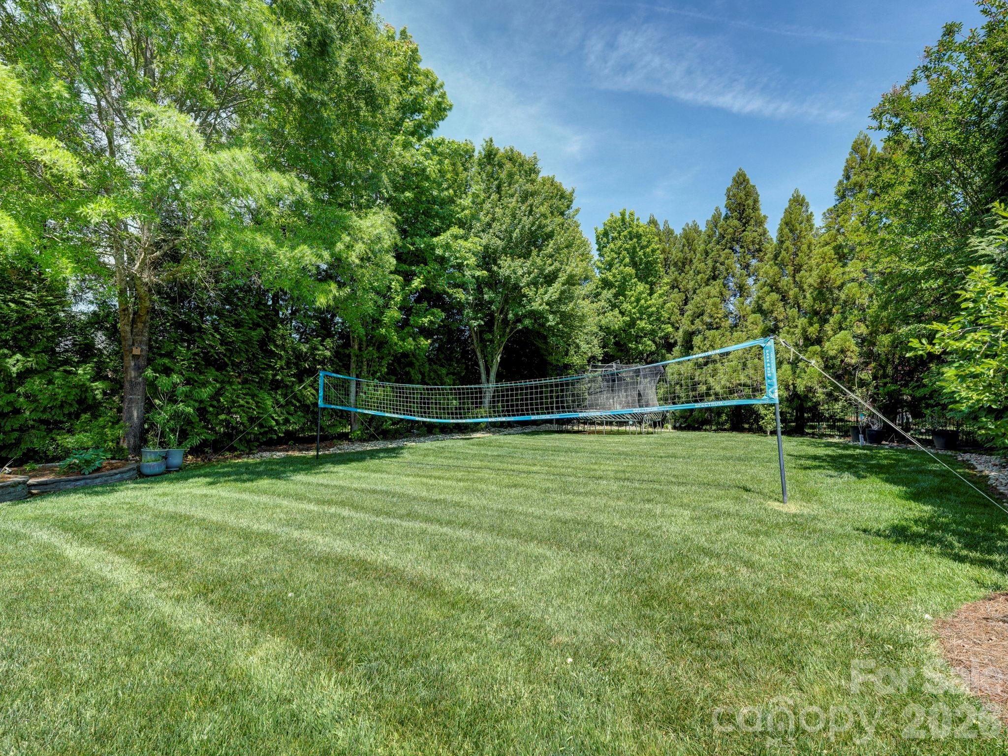 725 Wild Berry Court Property Photo 4
