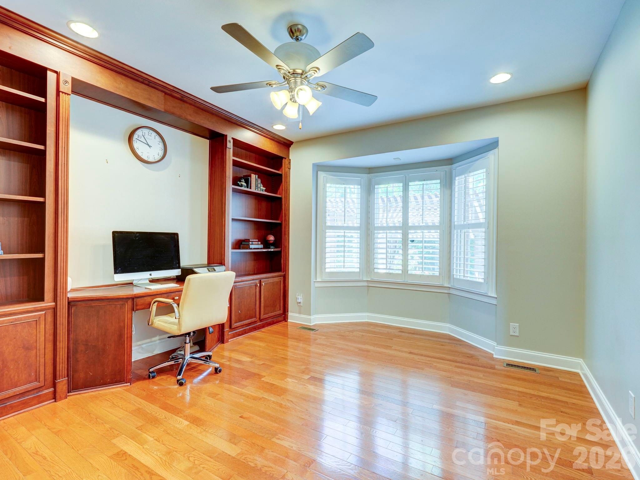 725 Wild Berry Court Property Photo 17