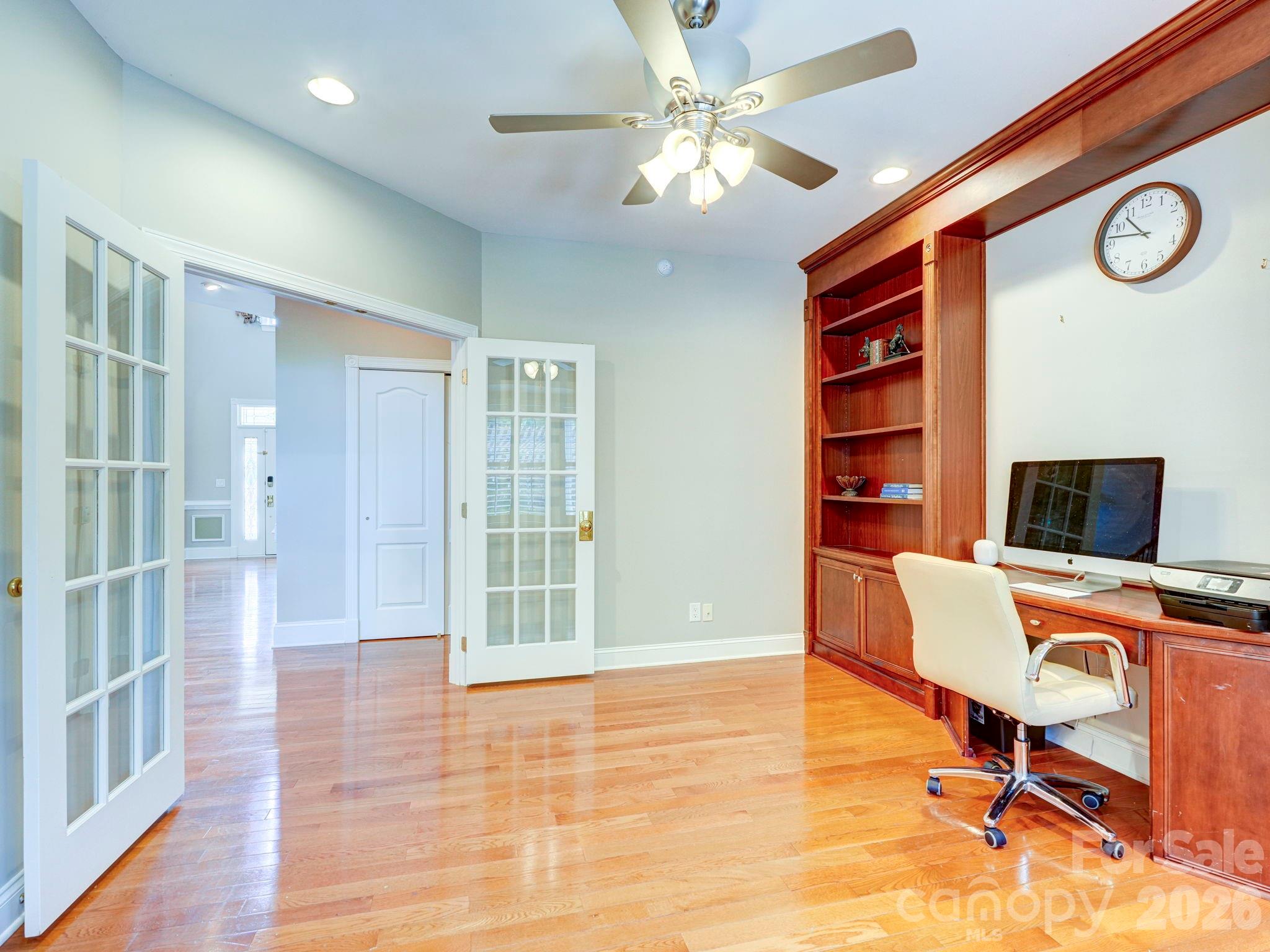 725 Wild Berry Court Property Photo 18