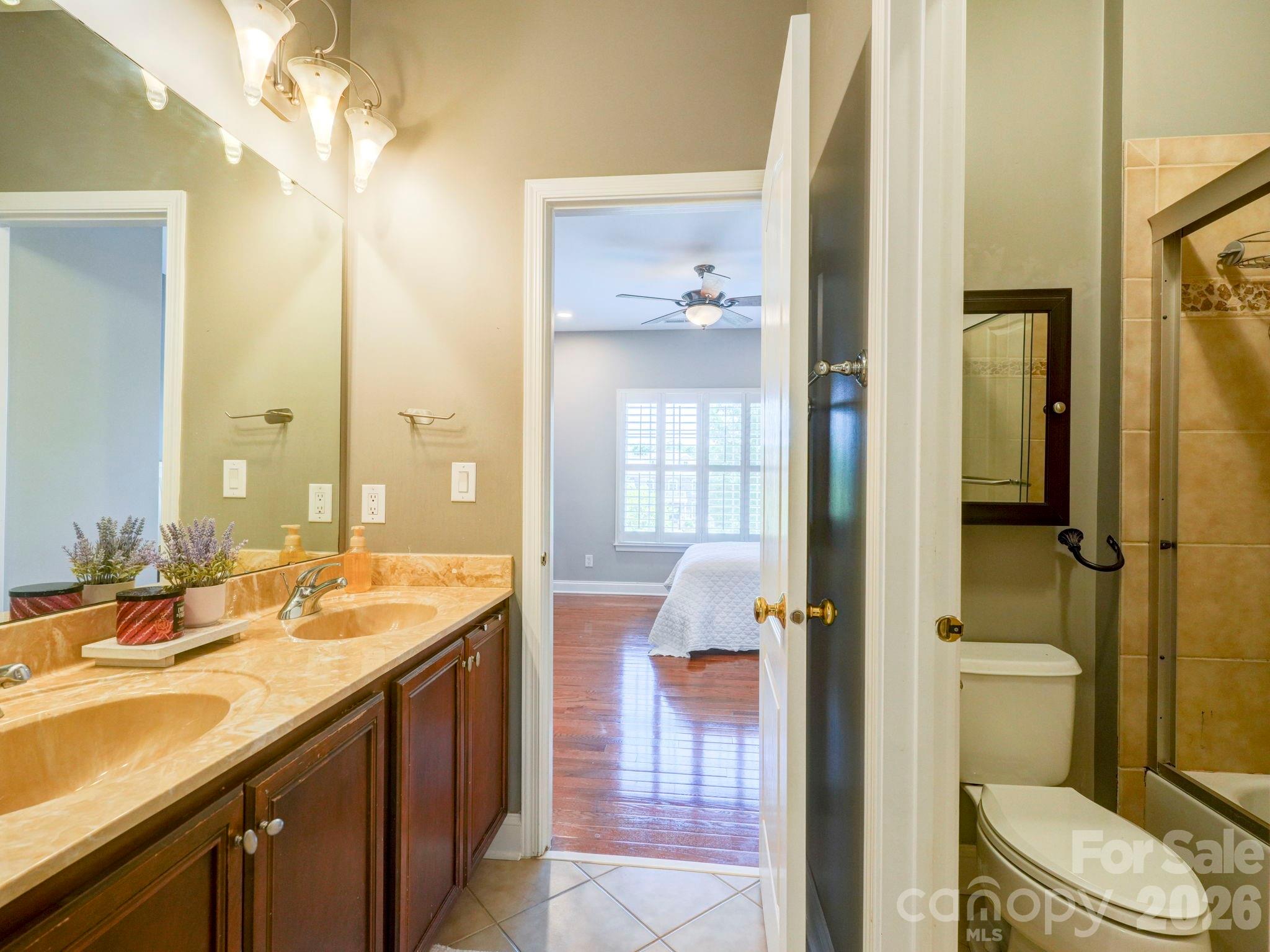 725 Wild Berry Court Property Photo 37